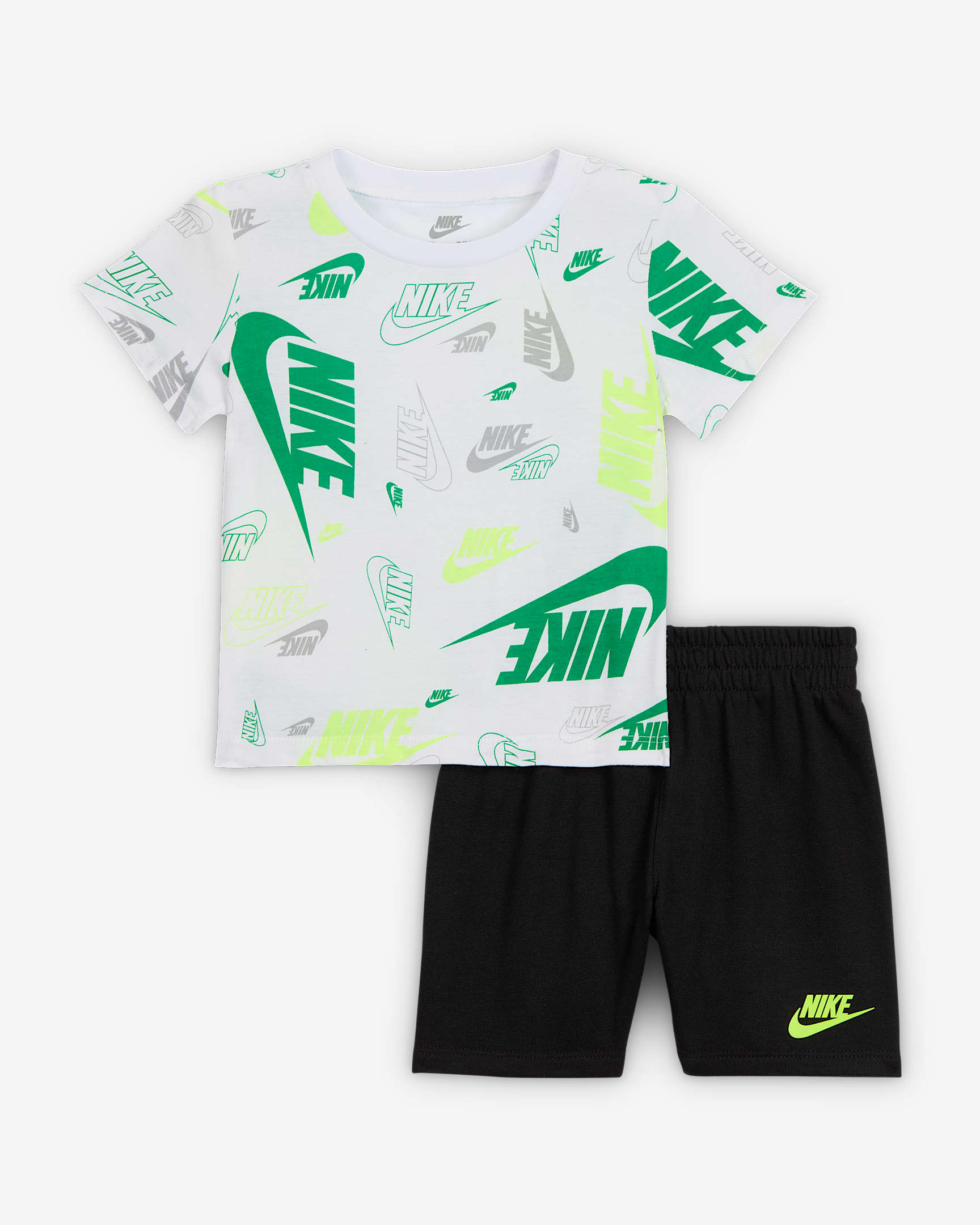 Set Nike Sportswear med lätta shorts i sweatshirttyg för baby (12–24 mån) - Svart/Vit