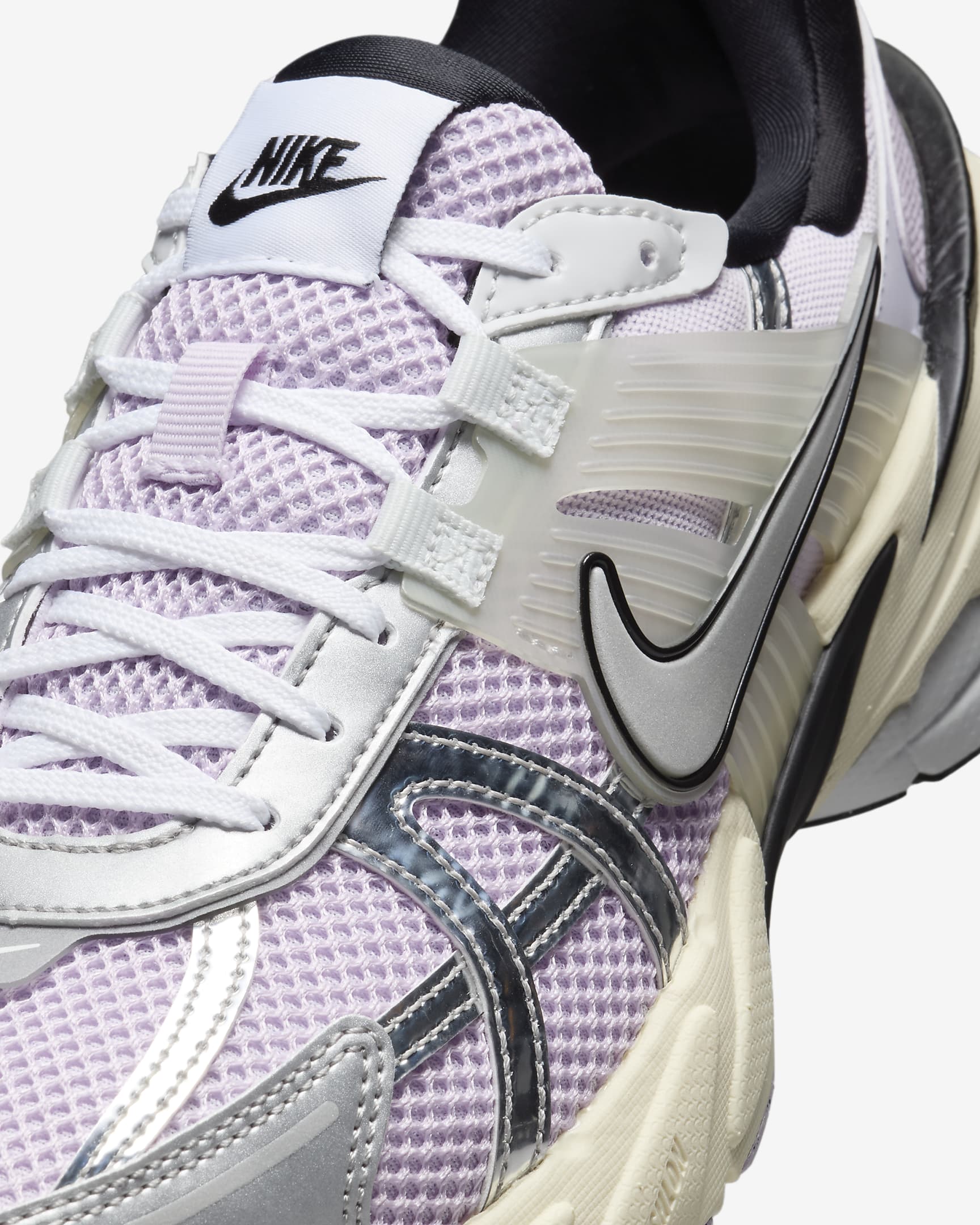 Nike V2K Run Schuh - Doll/Schwarz/Barely Grape/Metallic Silver