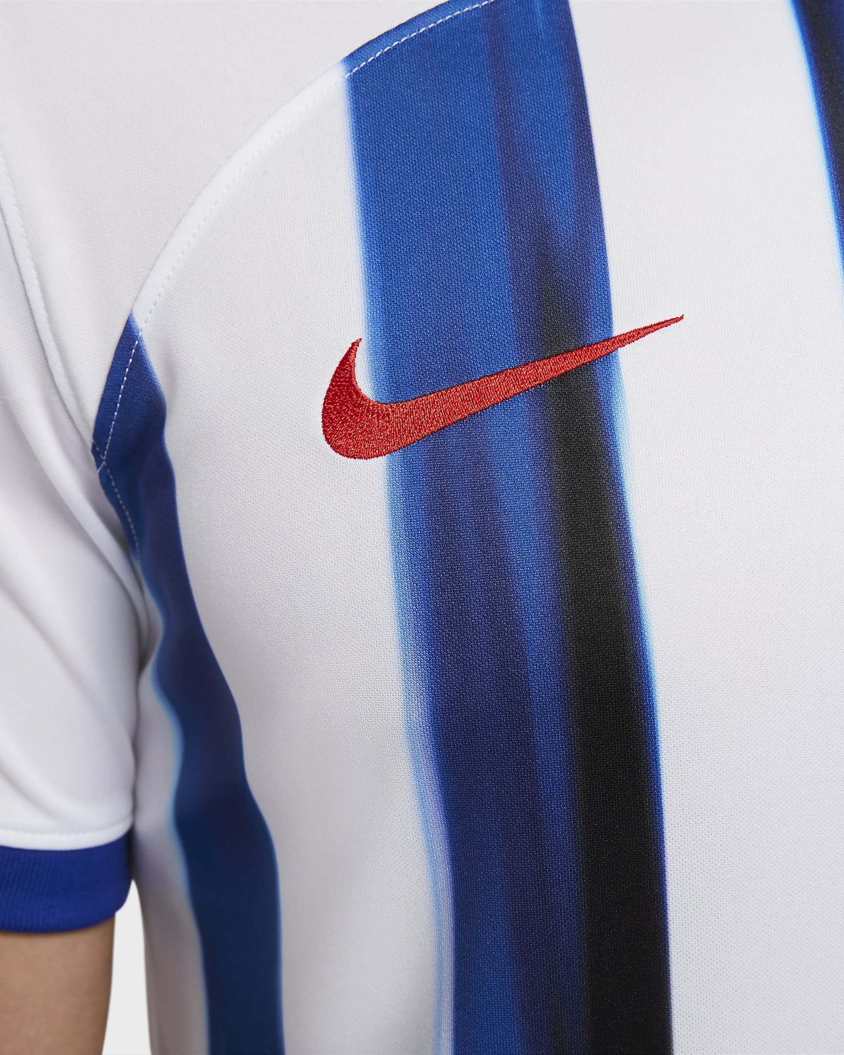 Hertha BSC 2023/24 Stadium Home Men's Nike Dri-FIT Football Shirt - White/Old Royal/Speed Red