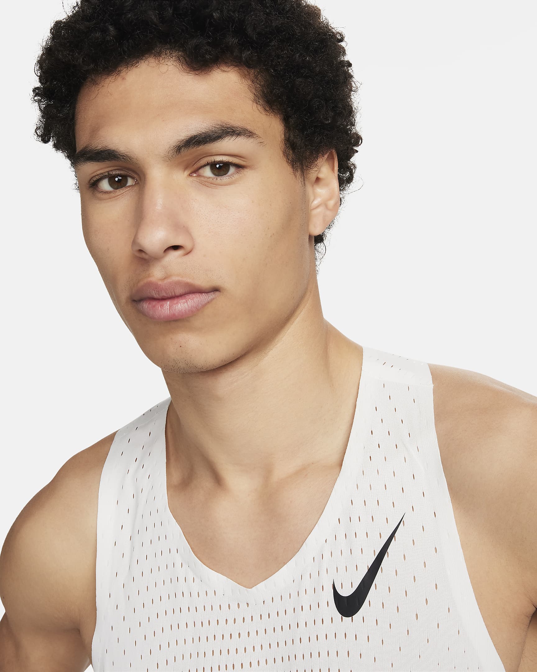 Nike AeroSwift Men's DriFIT ADV Running Vest. Nike UK