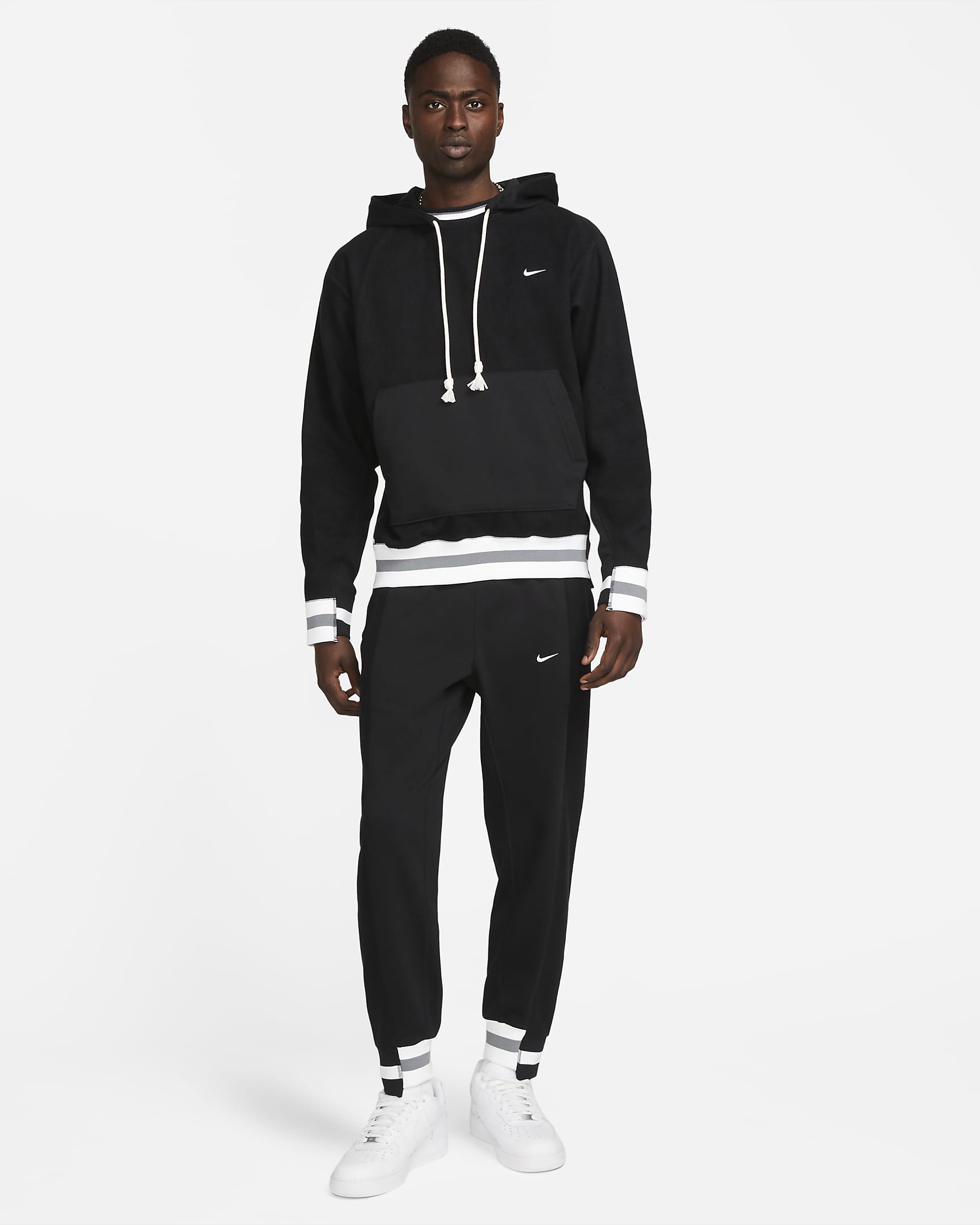 Nike DriFIT Standard Issue Men's Basketball Trousers. Nike NL