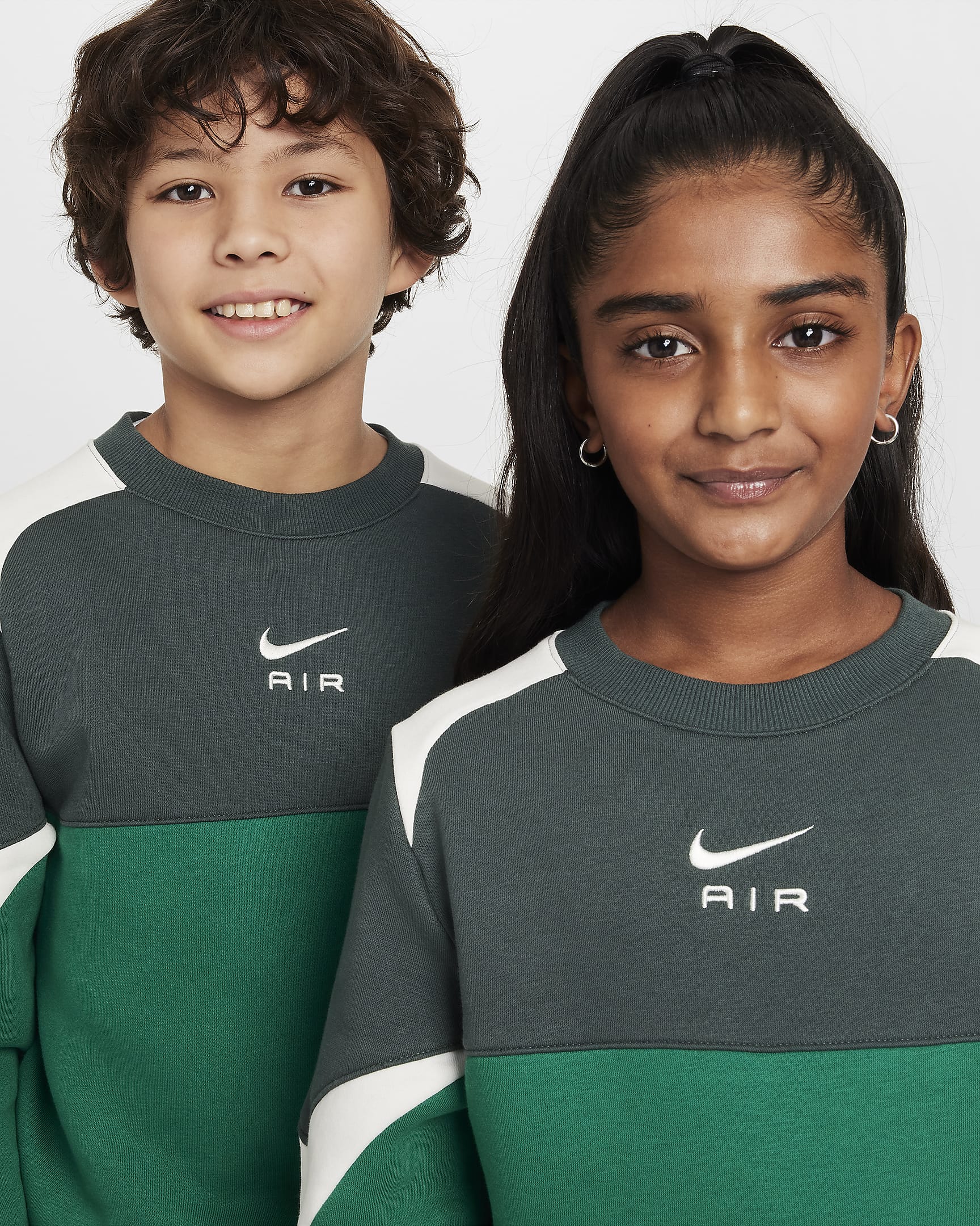 Nike Air Older Kids' Crew-Neck Sweatshirt - Malachite/Vintage Green/Sail/Sail