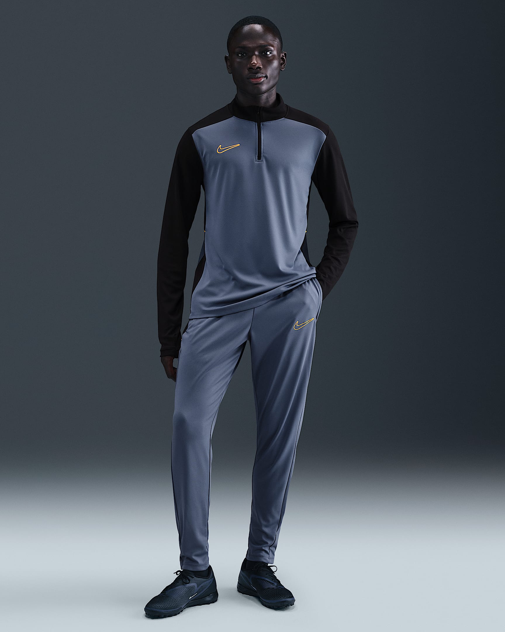 Nike Academy Men's Dri-FIT Football Pants - Diffused Blue/Black/University Gold