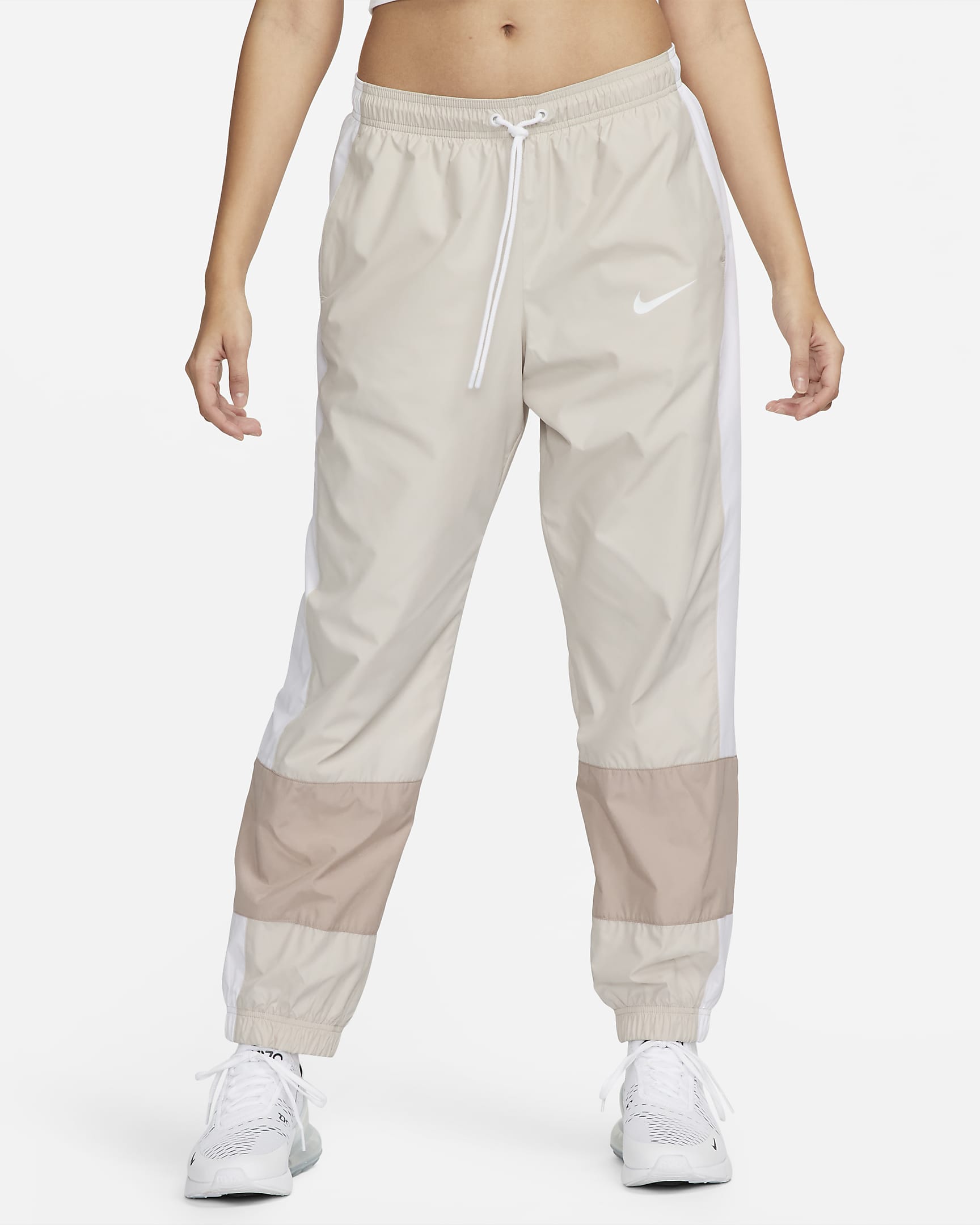 U.S. Repel Essential Women's Nike MidRise Joggers.