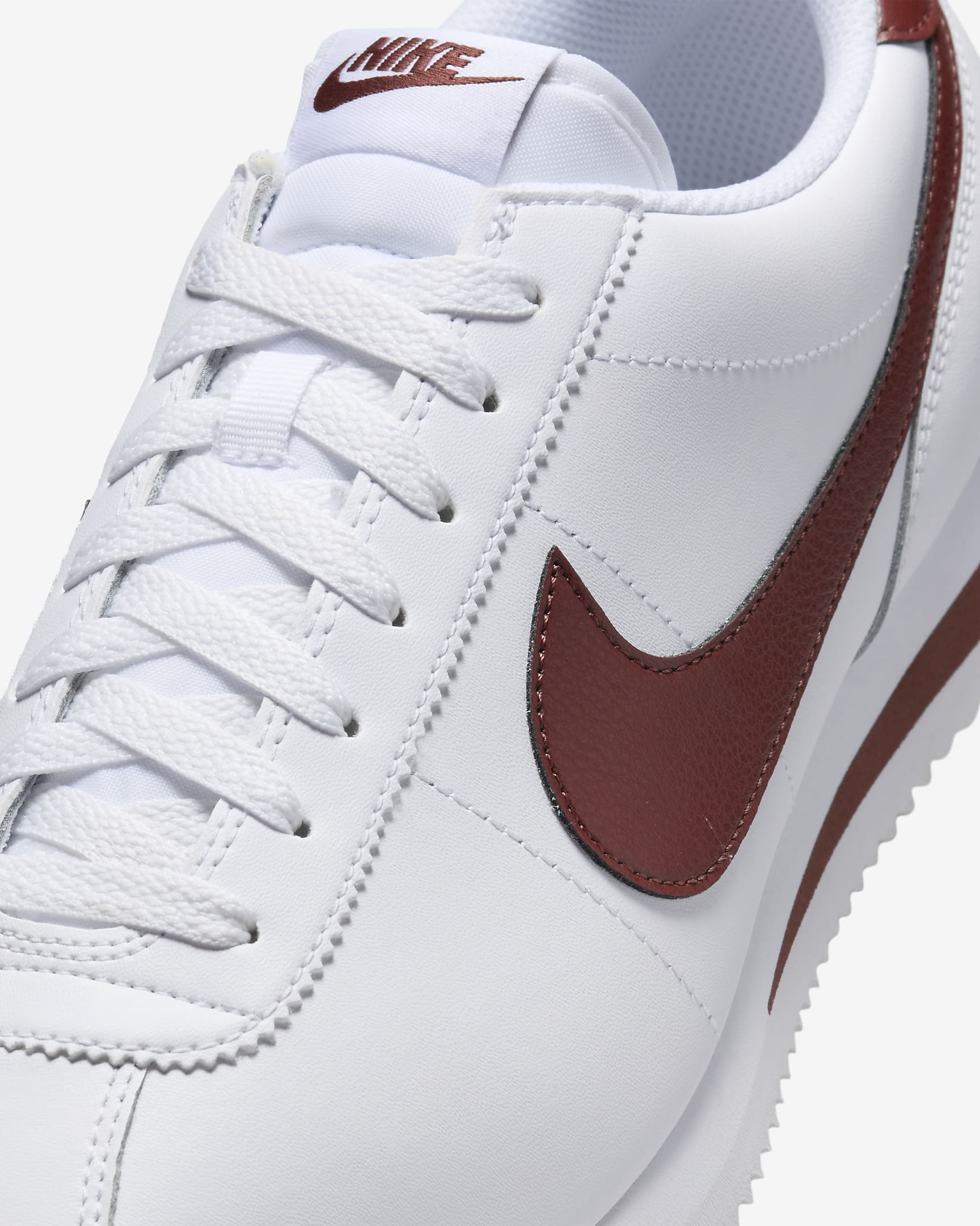 Calzado para hombre Nike Cortez - Blanco/Poni oscuro