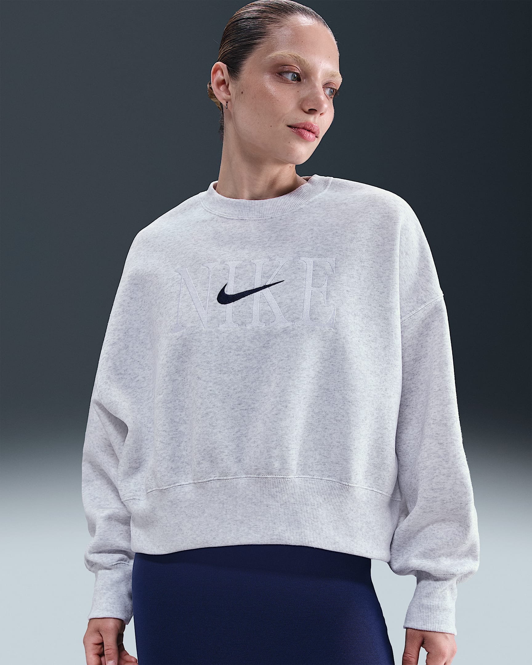 Nike Sportswear Phoenix Fleece Women's Oversized Crew-Neck Sweatshirt - Birch Heather/Midnight Navy