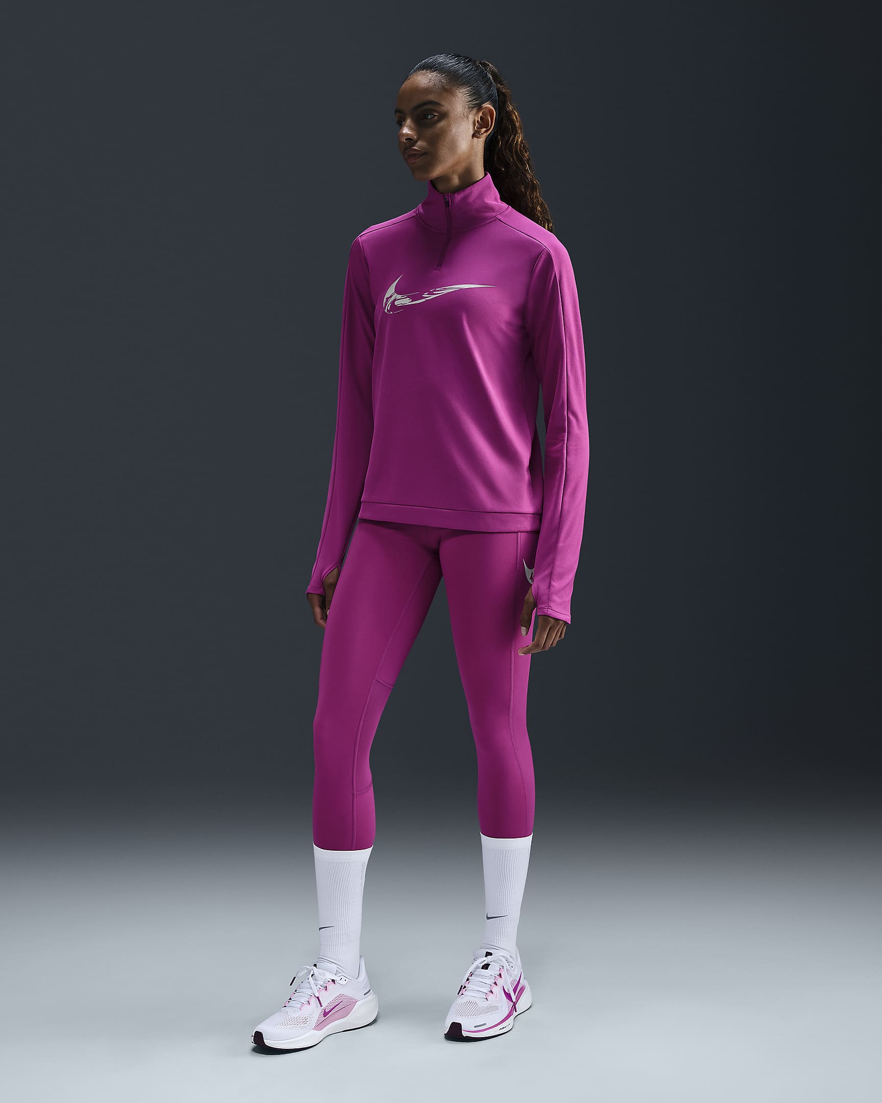 Nike Swoosh Dri-FIT-Midlayer-Laufoberteil mit Viertelreißverschluss (Damen) - Hot Fuchsia/Light Wild Mango