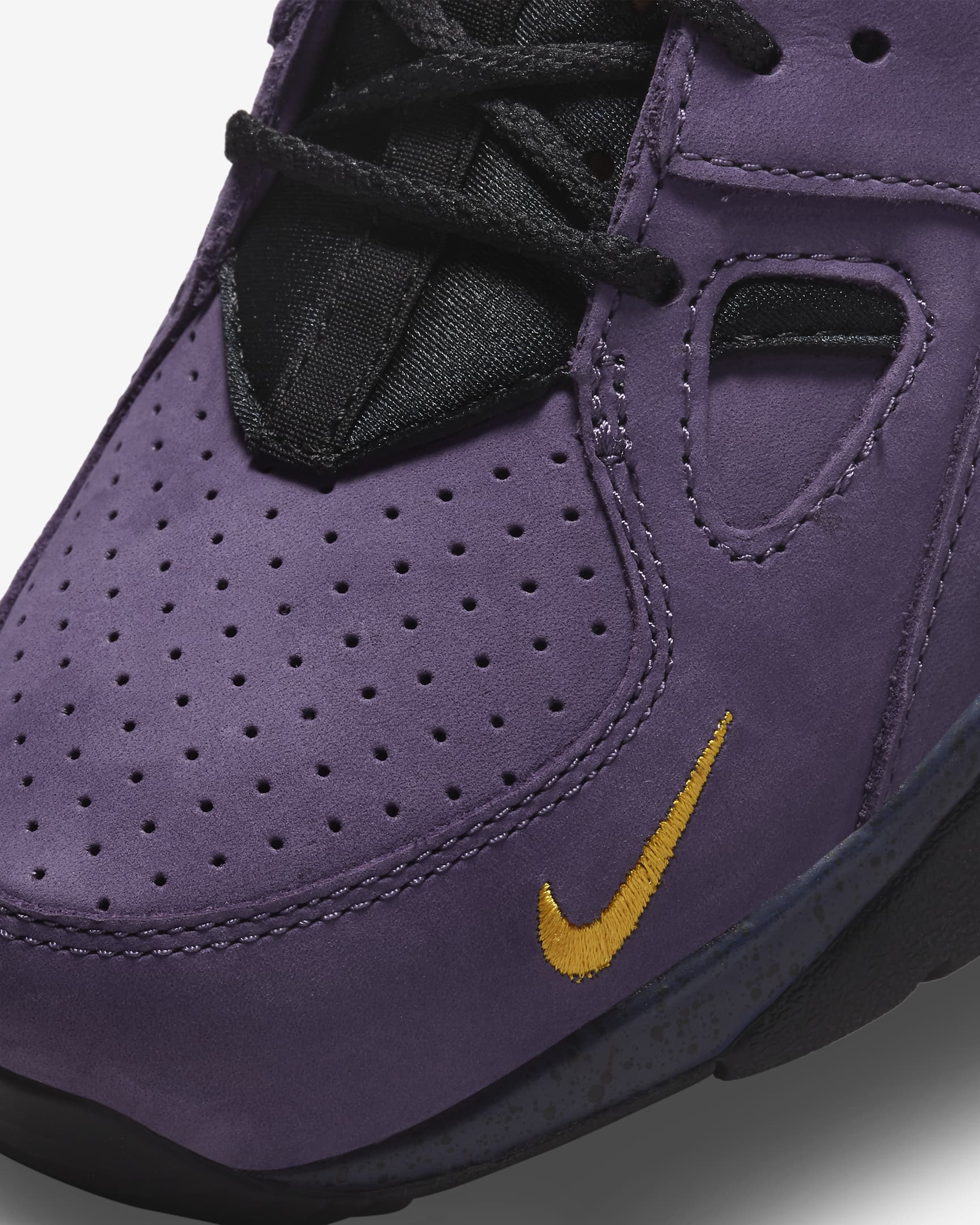 Nike ACG Air Mowabb Shoes - Gravity Purple/Blue Void/Black/University Gold