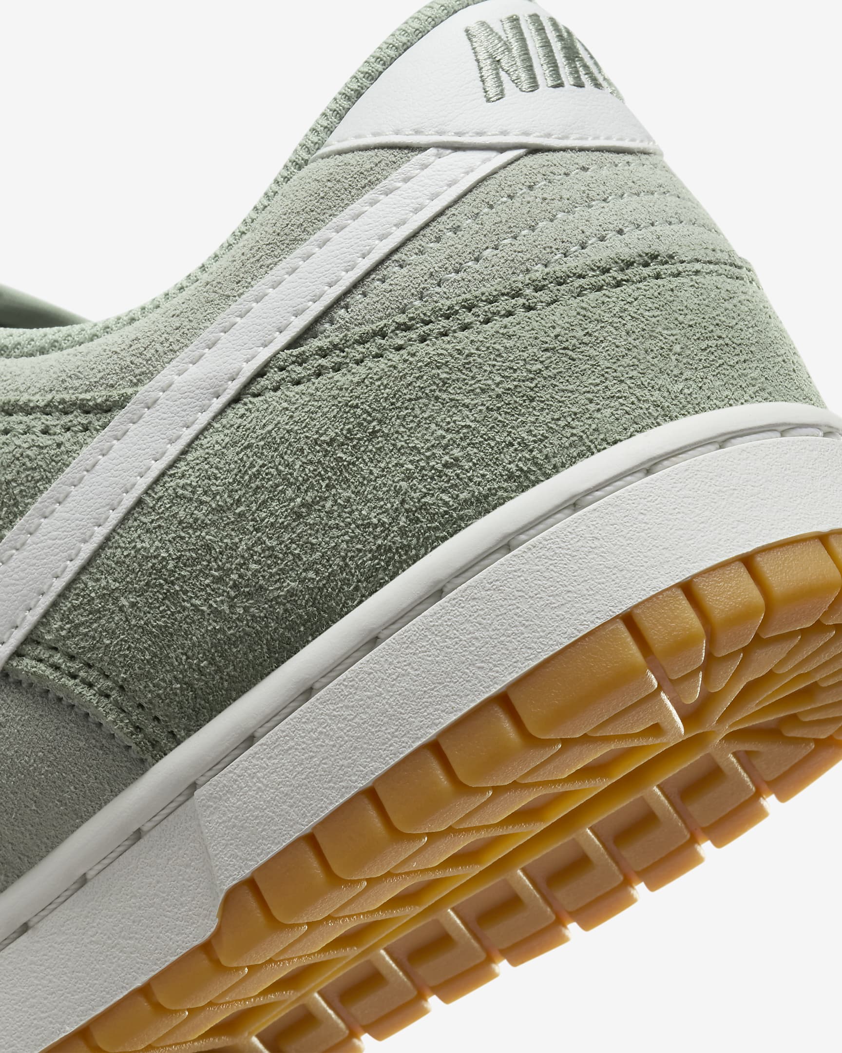 Nike Dunk Low Retro SE Men's Shoes - Jade Horizon/Light Silver/Gum Yellow/Summit White