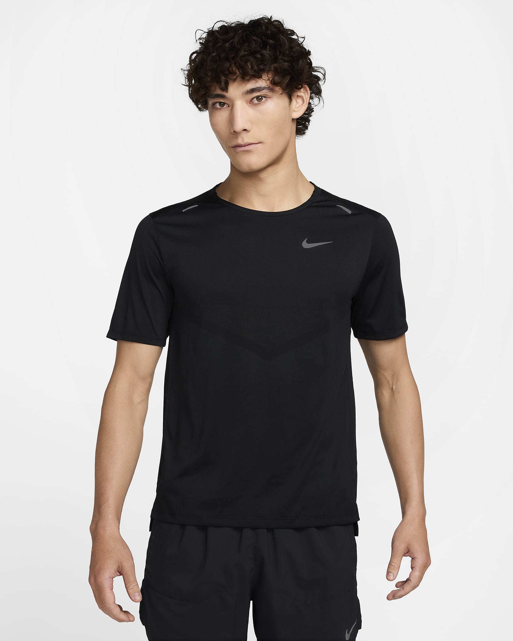 Nike Dri-FIT Rise 365 男款短袖跑步上衣 - 黑色