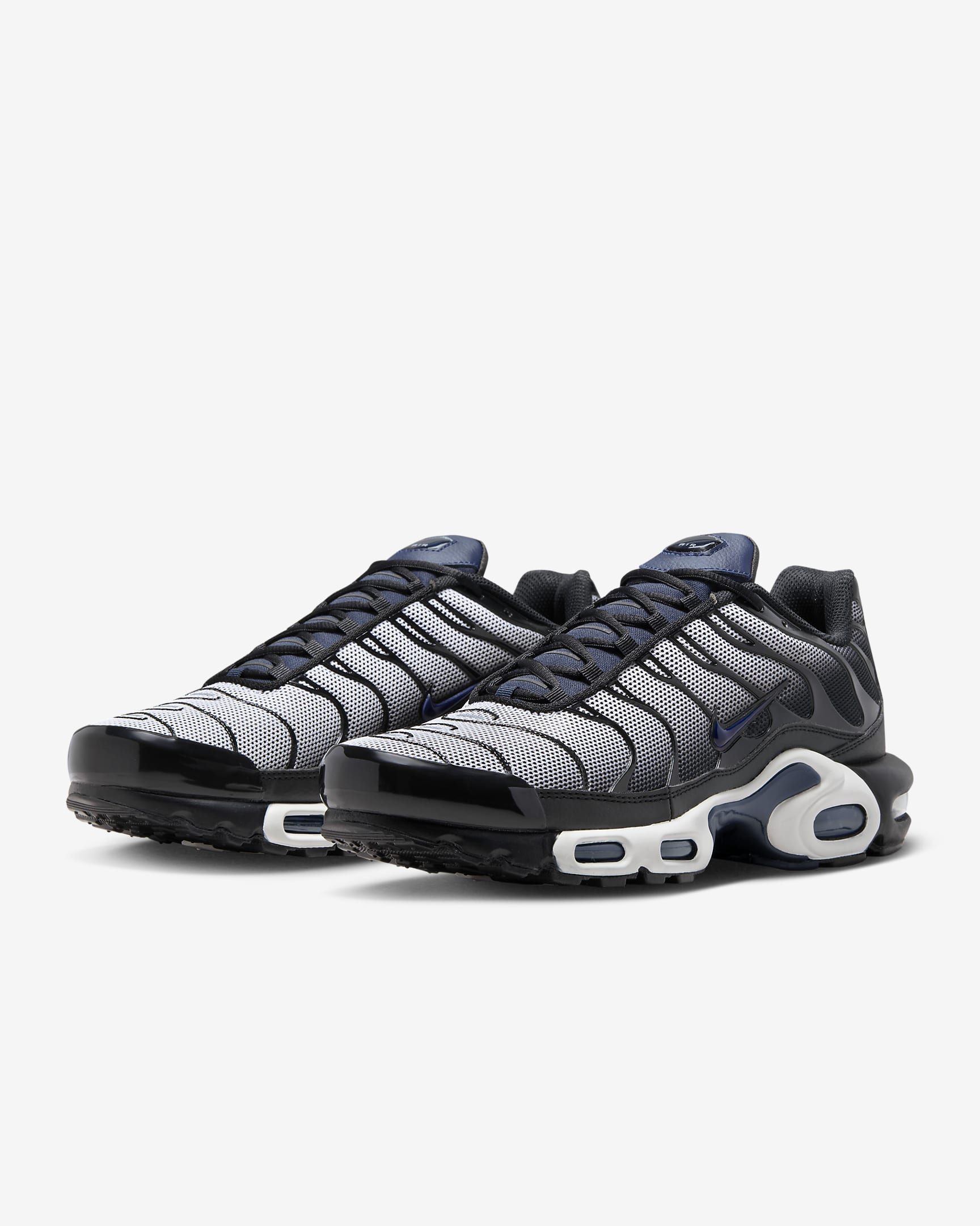 Nike Air Max Plus SE Men's Shoes - Black/Summit White/Black/Obsidian