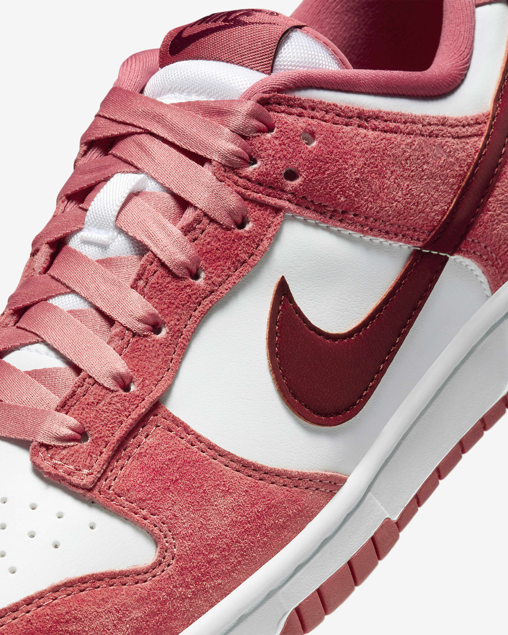 Nike Dunk Low Damesschoenen - Wit/Adobe/Dragon Red/Team Red