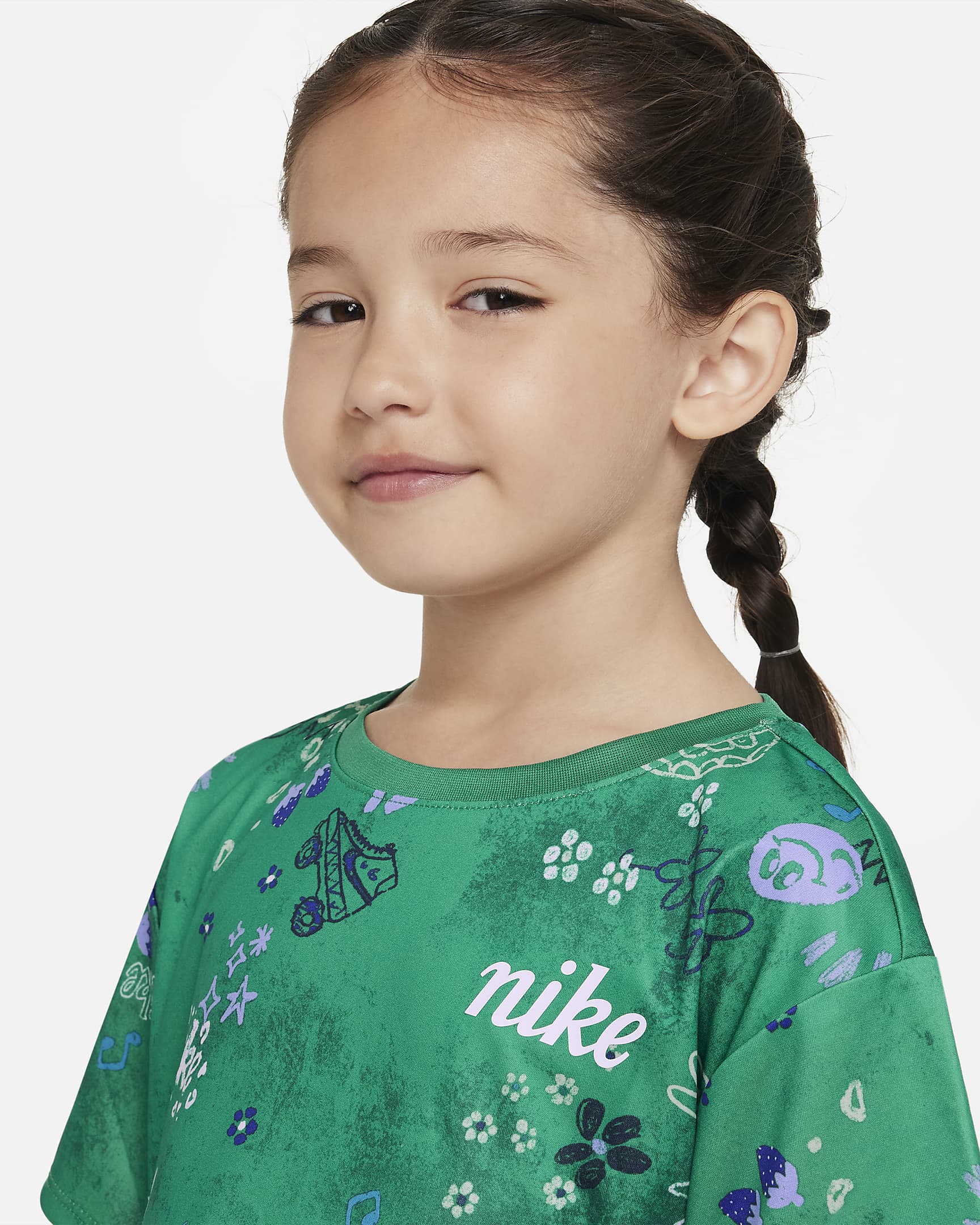 Playera para niños talla pequeña Nike Icon Clash Boxy - Verde estadio