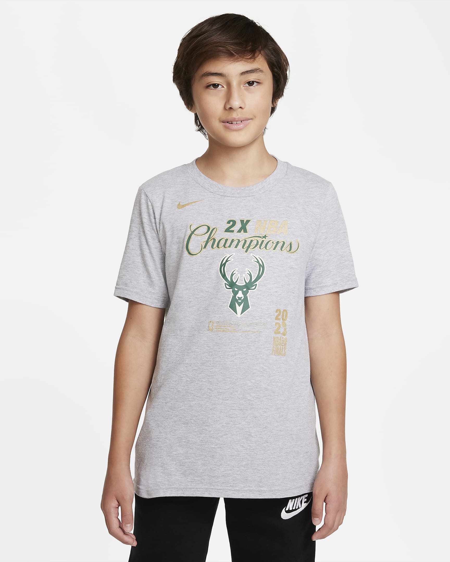 Milwaukee Bucks Nike NBA-T-Shirt für ältere Kinder - Grey Heather