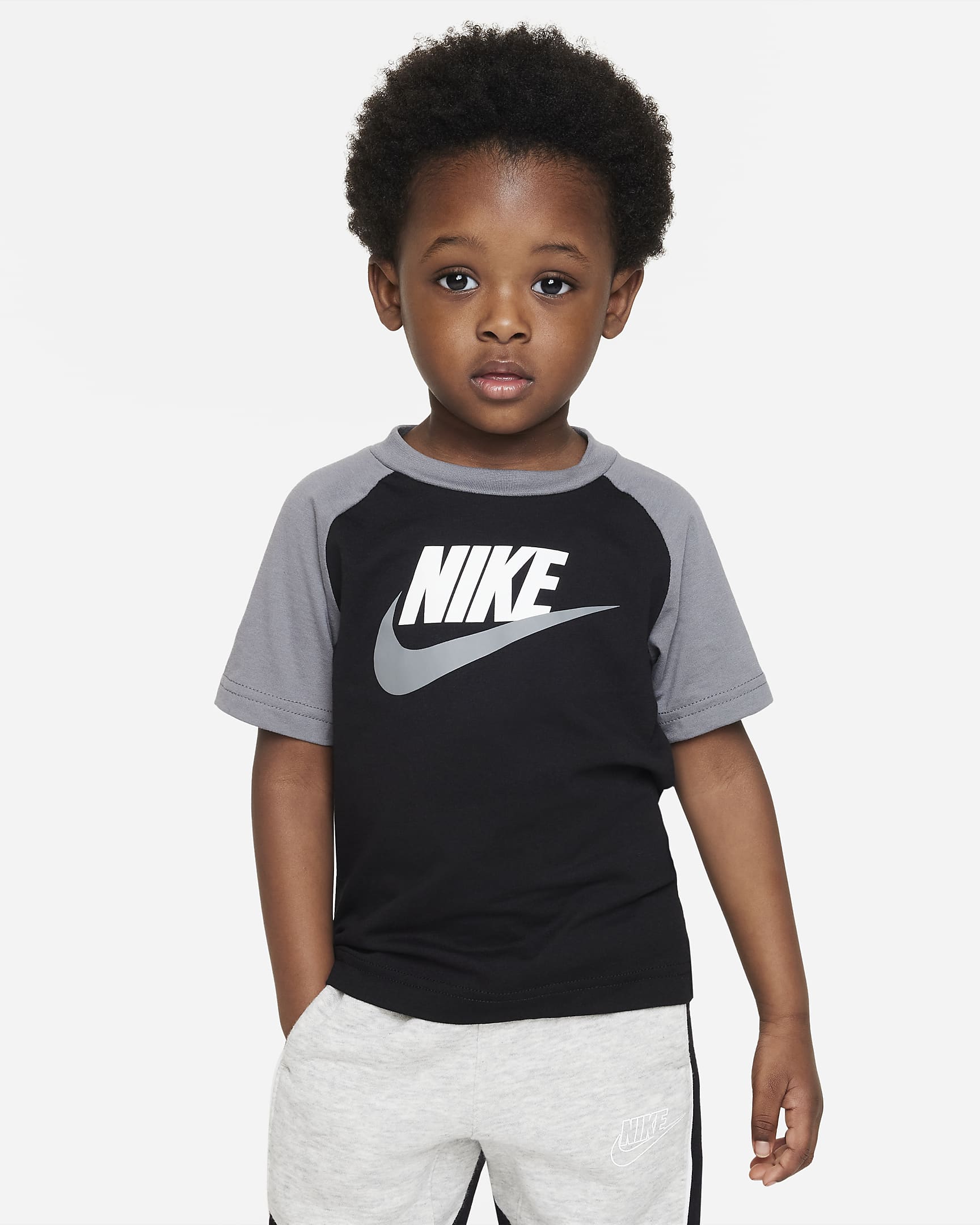 Nike Sportswear Futura Raglan Tee Toddler T-Shirt. Nike.com