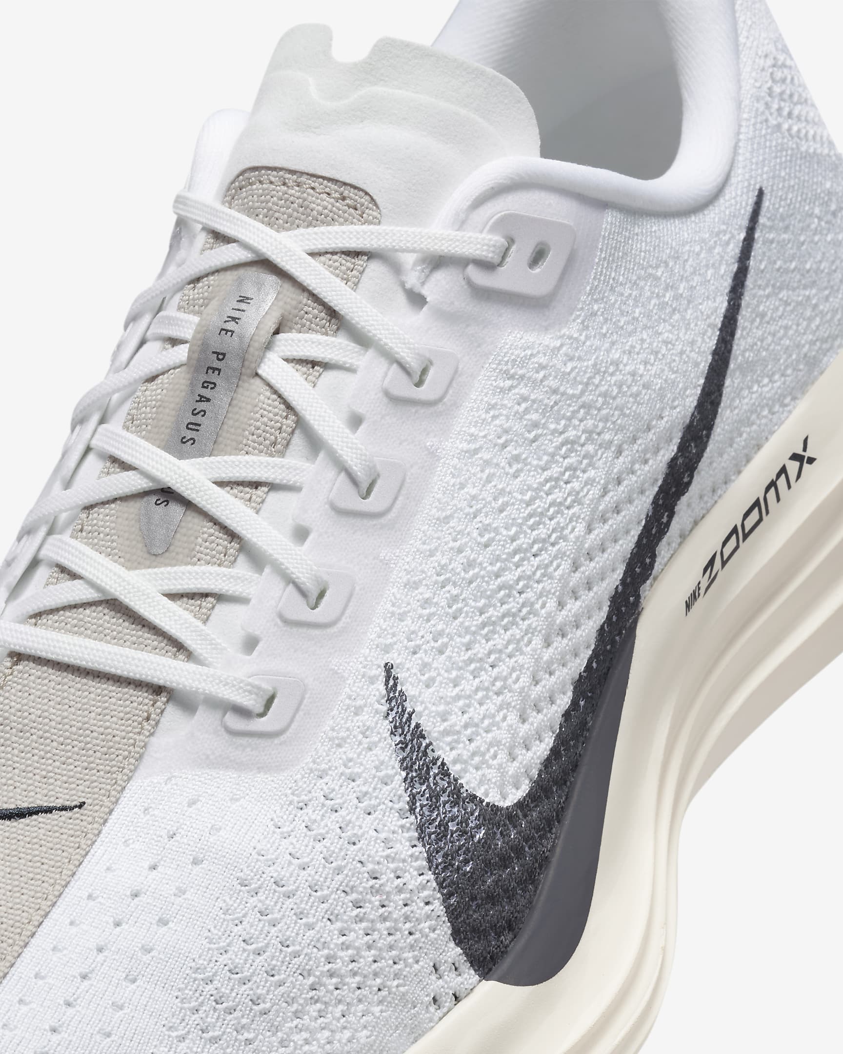 Chaussure de running sur route Nike Pegasus Plus pour homme - Blanc/Sail/Light Orewood Brown/Anthracite