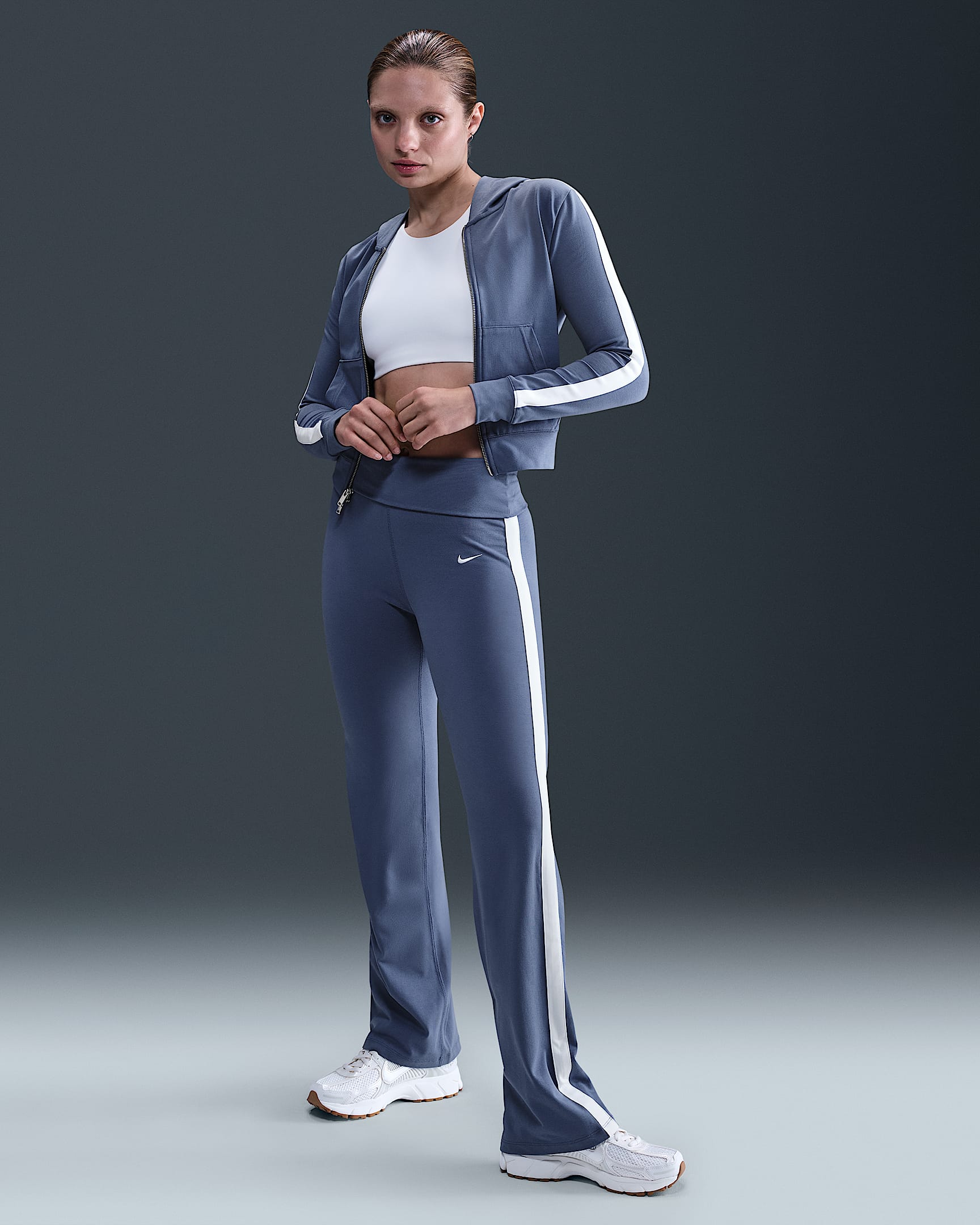 Nike Sportswear Women's High-Waisted Trousers - Slate/White