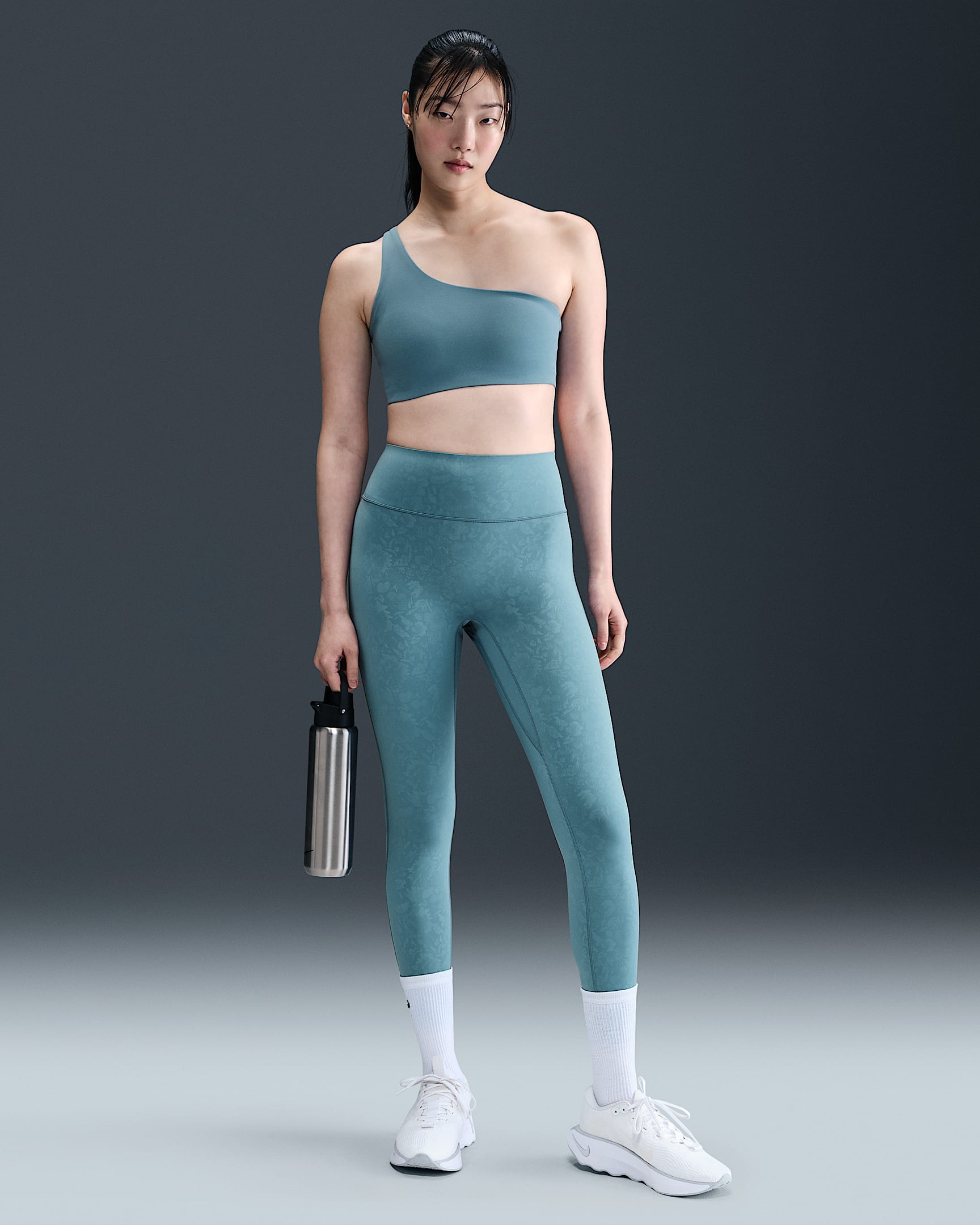 Leggings i 7/8-längd Nike Universa med mediumstöd, hög midja och blommönster för kvinnor - Smokey Blue/Ash Green