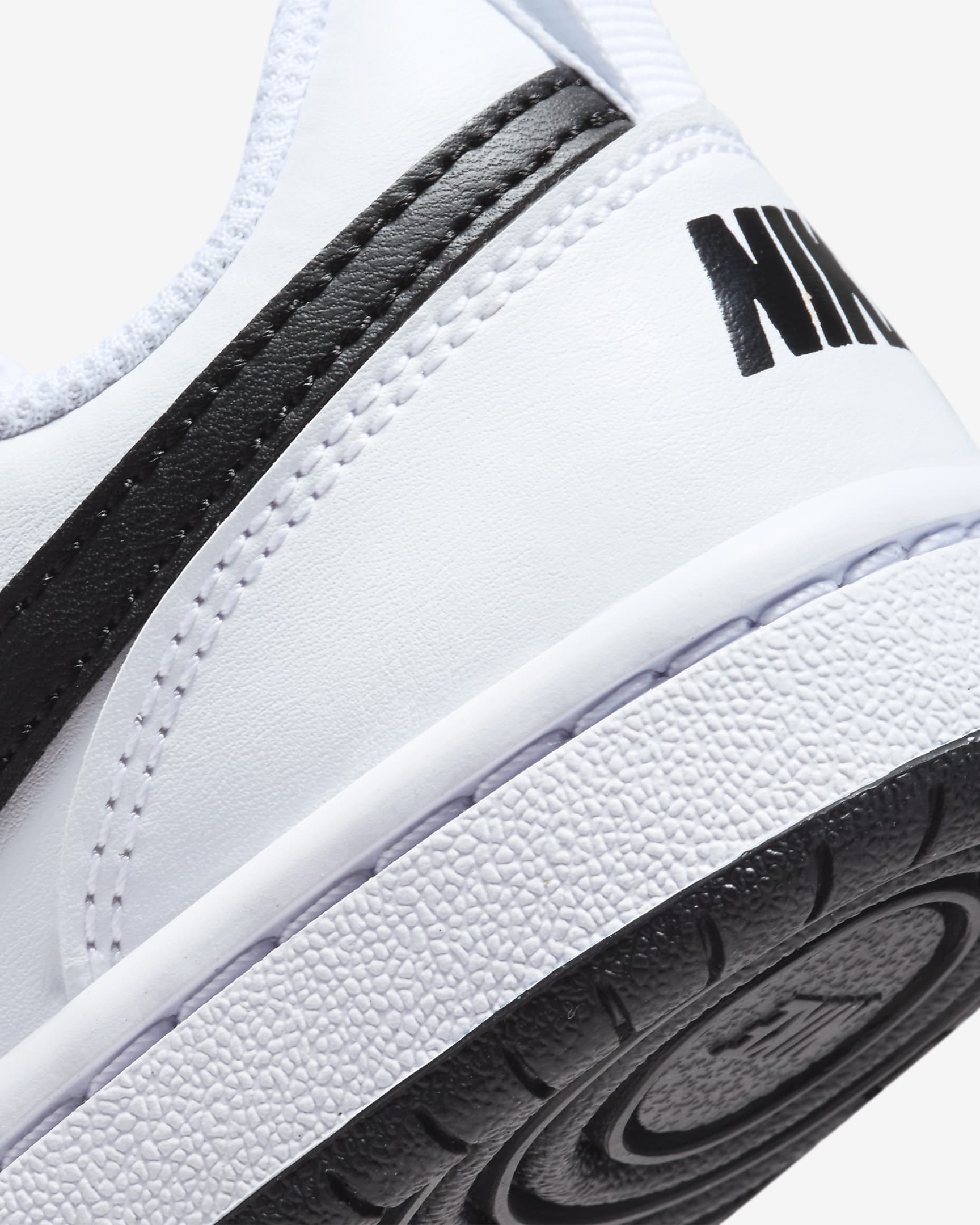 Nike Court Borough Low Recraft Younger Kids' Shoes - White/Black