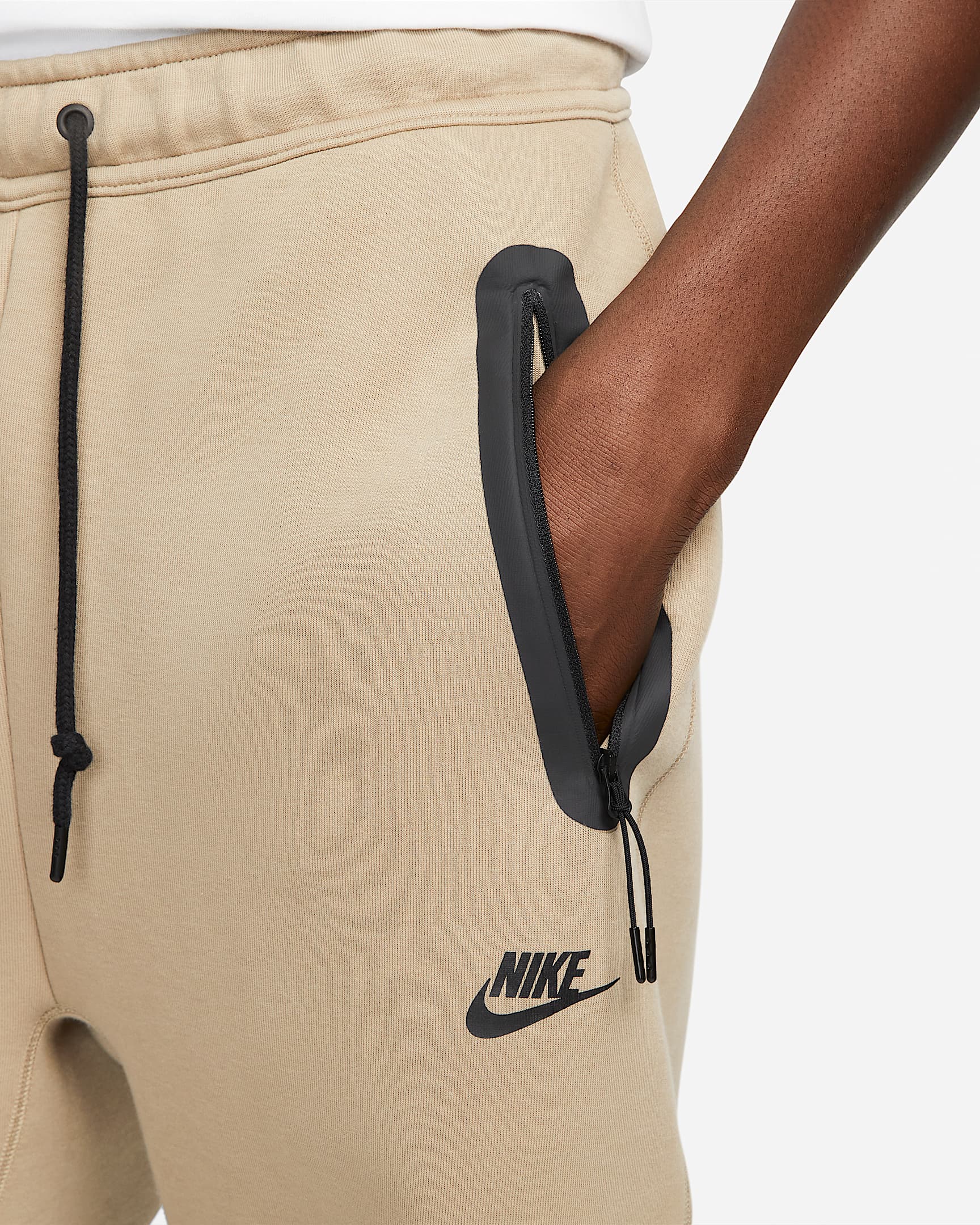 Nike Sportswear Tech Fleece Men's OpenHem Sweatpants.