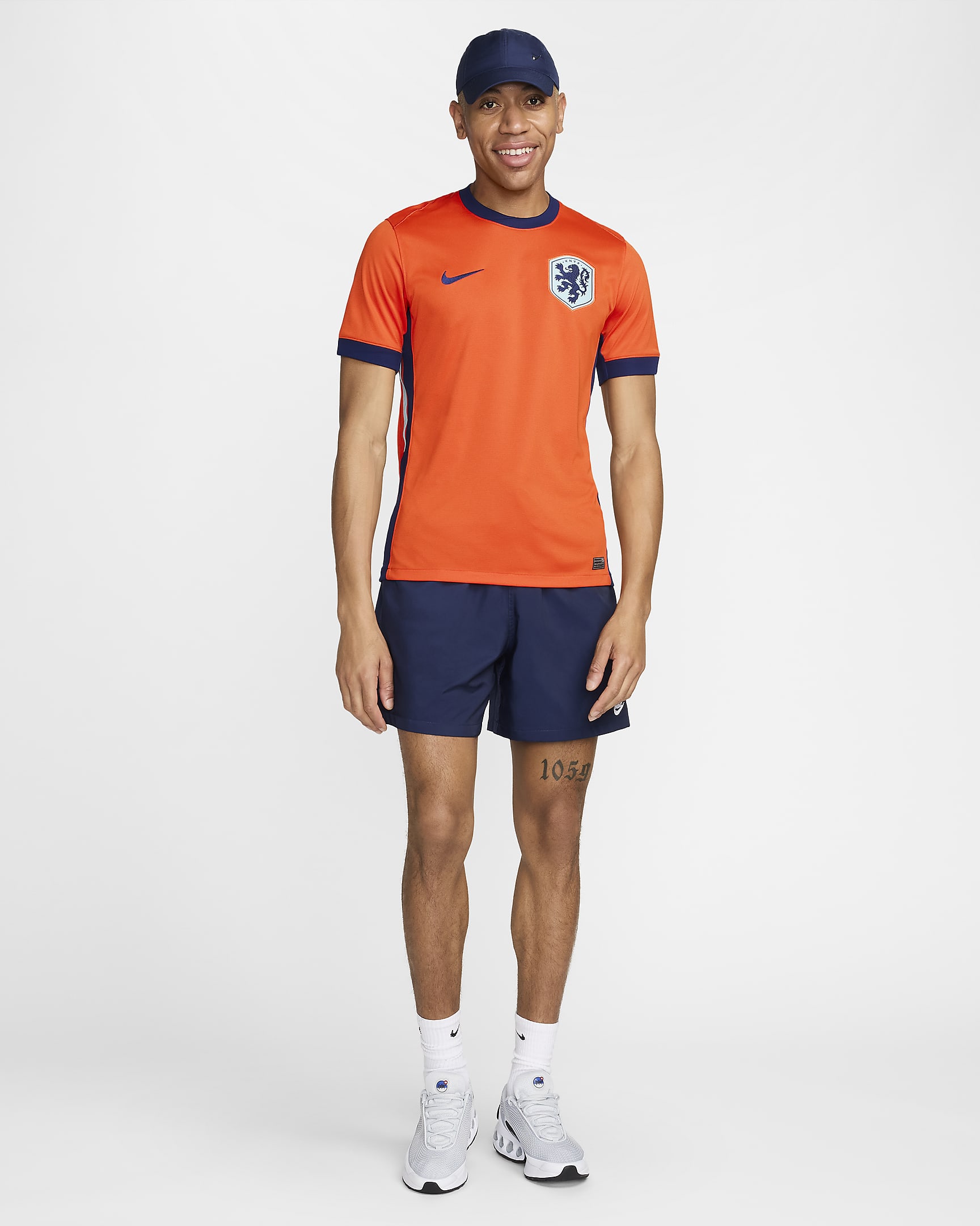 Netherlands (Men's Team) 2024/25 Stadium Home Nike Dri-FIT Soccer Replica Fußballtrikot für Herren - Safety Orange/Blue Void/Copa/Blue Void