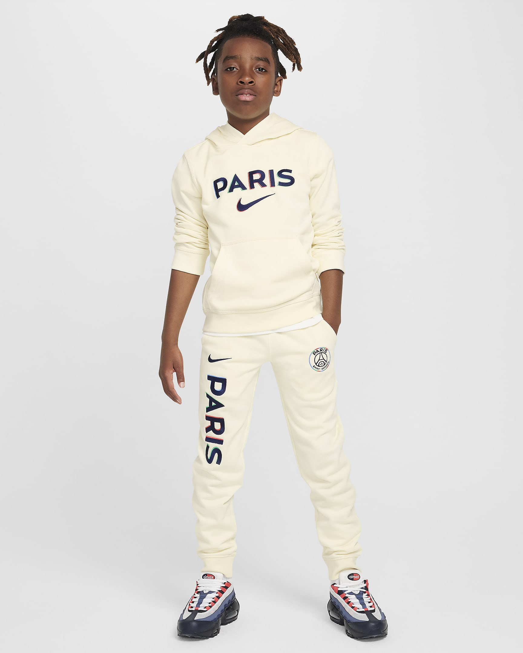 Paris Saint-Germain Club Fleece Older Kids' (Boys') Nike Football French Terry Jogger - Coconut Milk/Midnight Navy