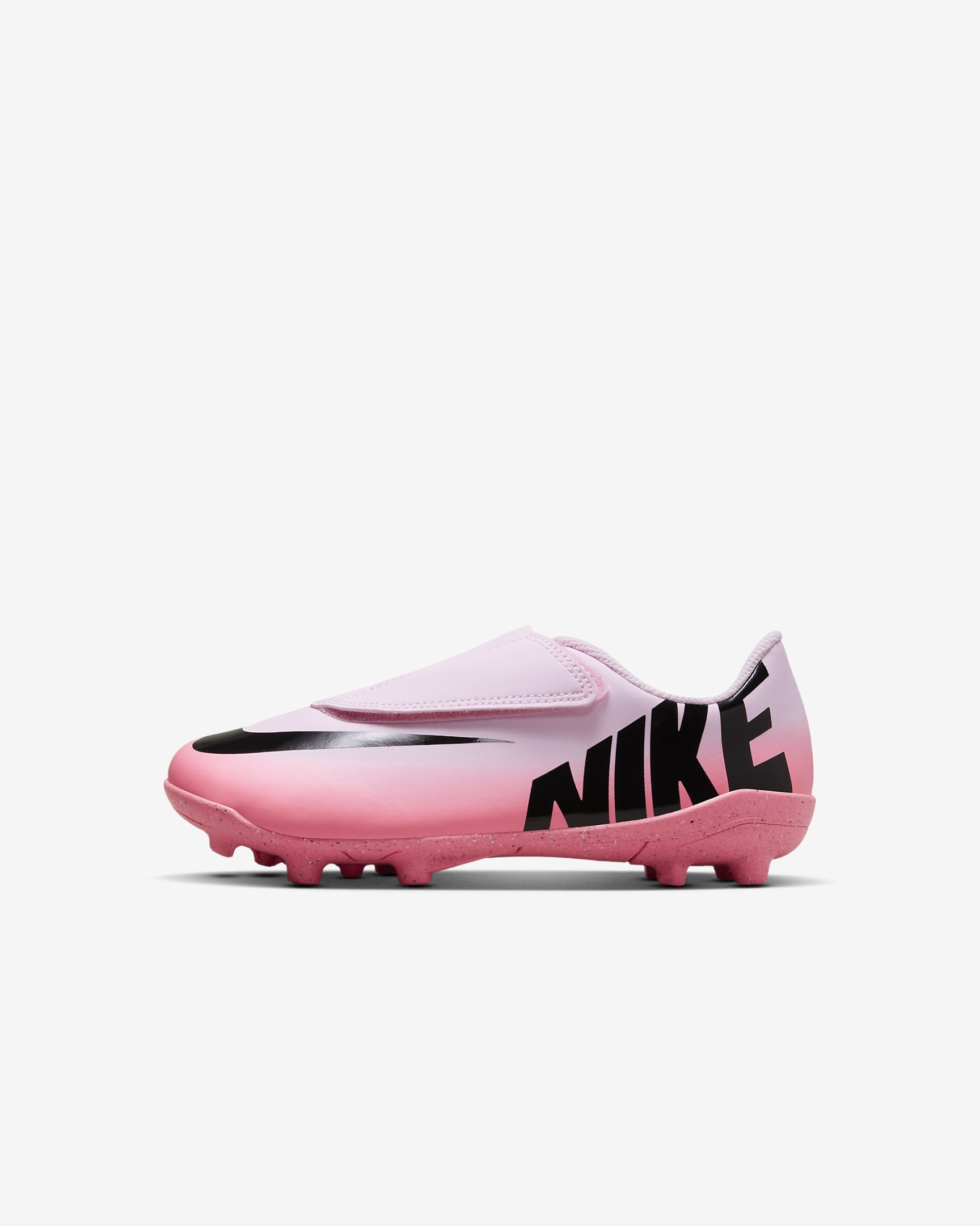 Tacos de fútbol de corte low para terrenos múltiples para niños de preescolar Nike Jr. Mercurial Vapor 15 Club - Espuma rosa/Negro