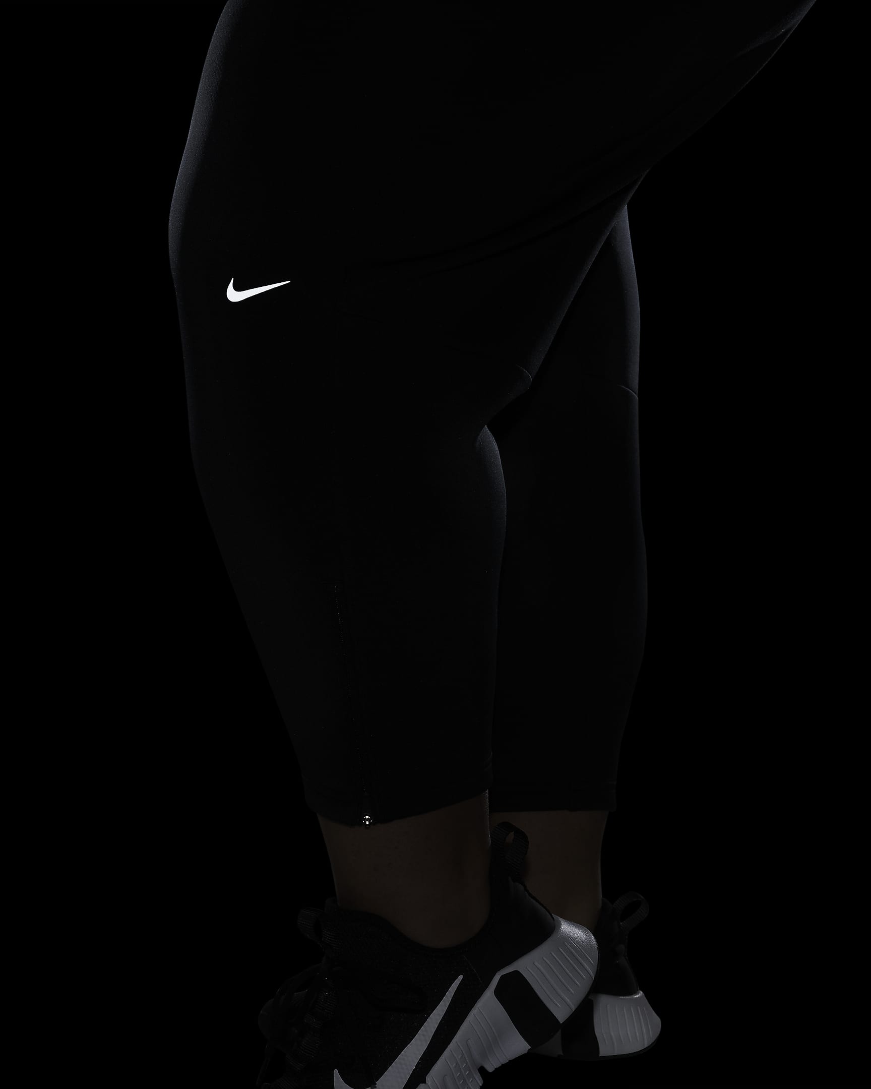 Nike Dri-FIT Prima Women's High-Waisted 7/8 Training Pants (Plus Size) - Black/Black