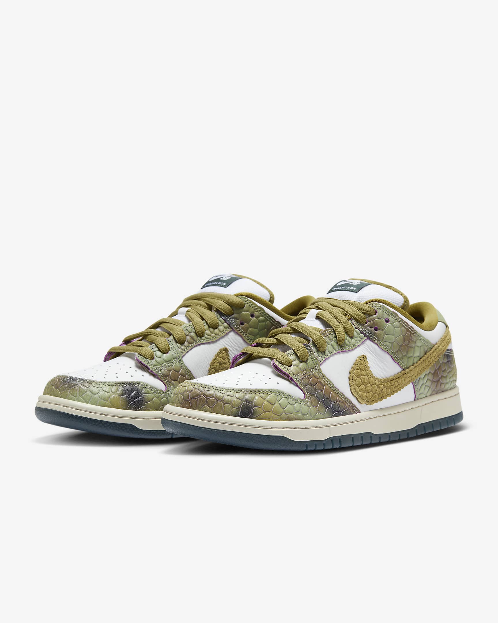 Nike SB Dunk 低筒 Pro 滑板鞋 - Oil Green/白色/Desert Moss