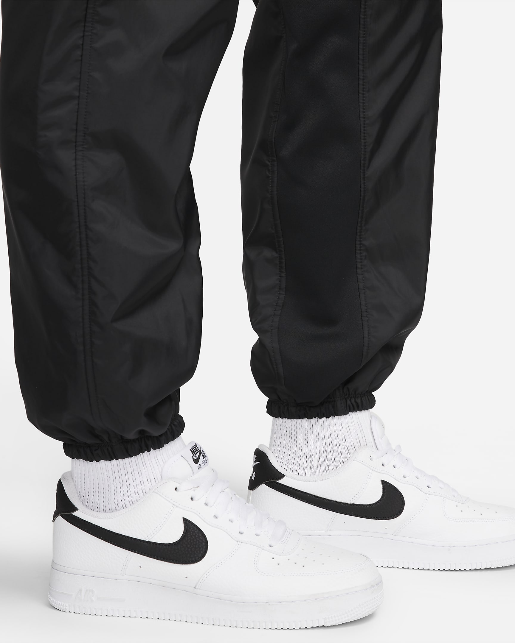Nike ThermaFIT Standard Issue Men's Winterized Basketball Trousers
