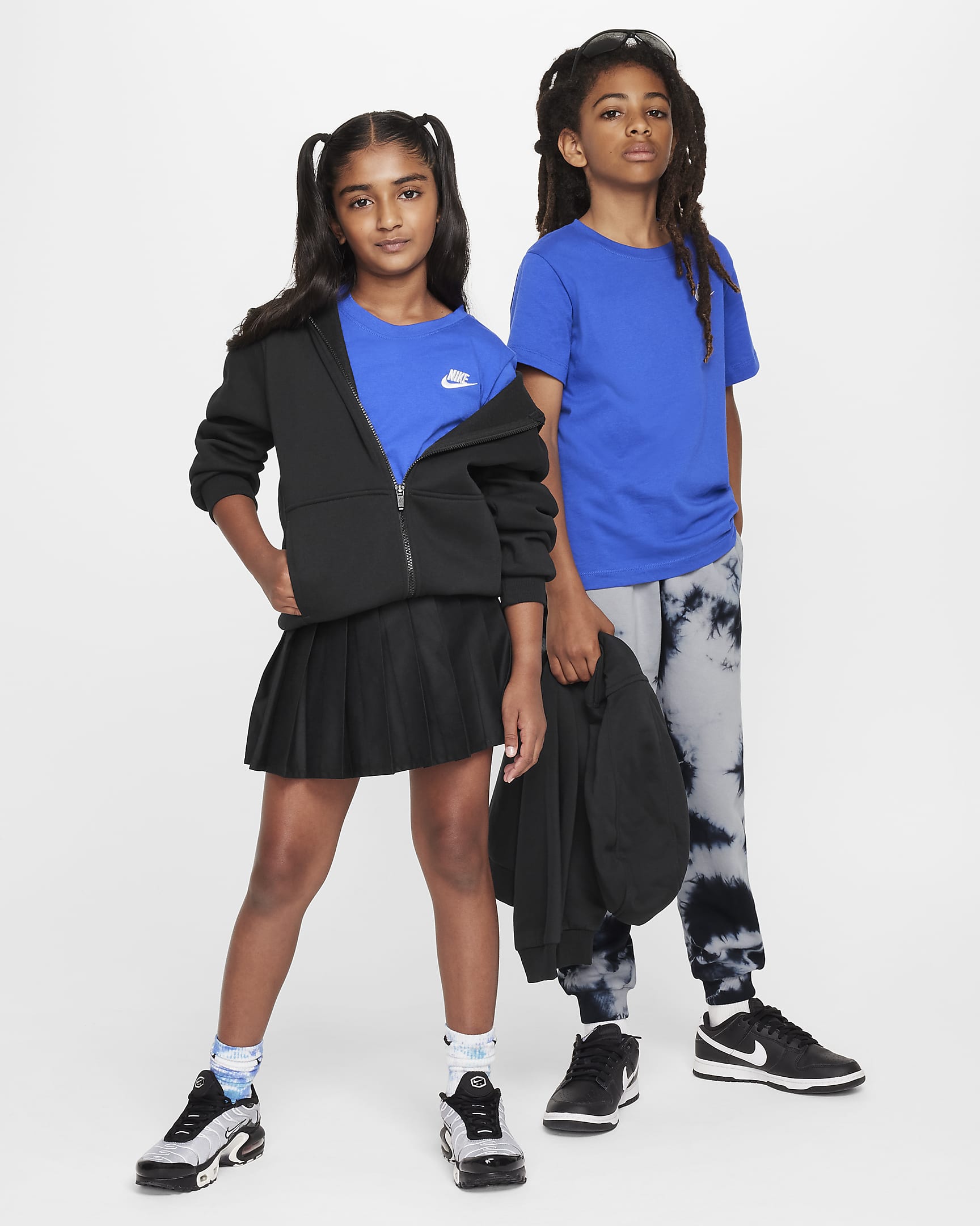 Nike Sportswear Older Kids' T-Shirt - Game Royal