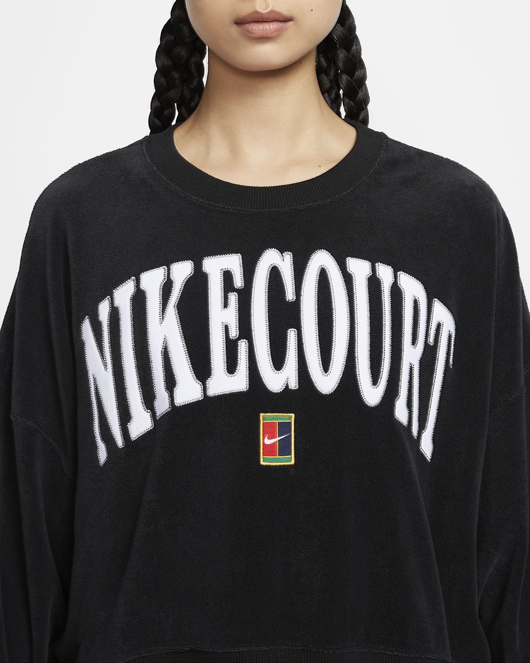 NikeCourt Heritage Women's Over-Oversized Crew-Neck Graphic Tennis Sweatshirt - Black/Black/Flat Pewter/White