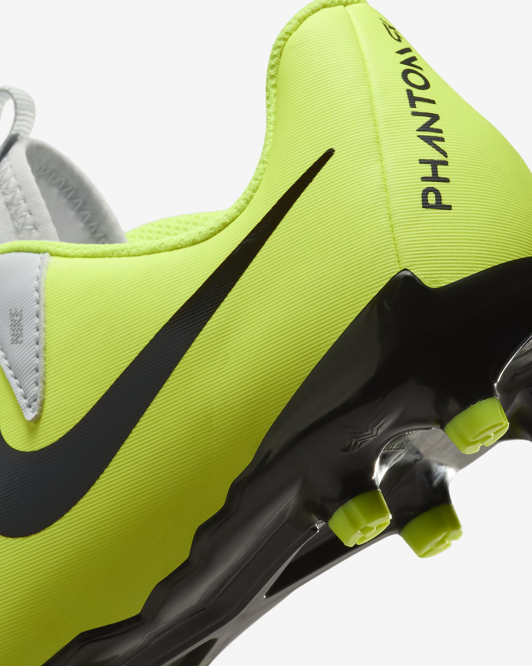 Nike Jr. Phantom GX 2 Academy MG Low-Top-Fußballschuh für jüngere/ältere Kinder - Metallic Silver/Volt/Schwarz