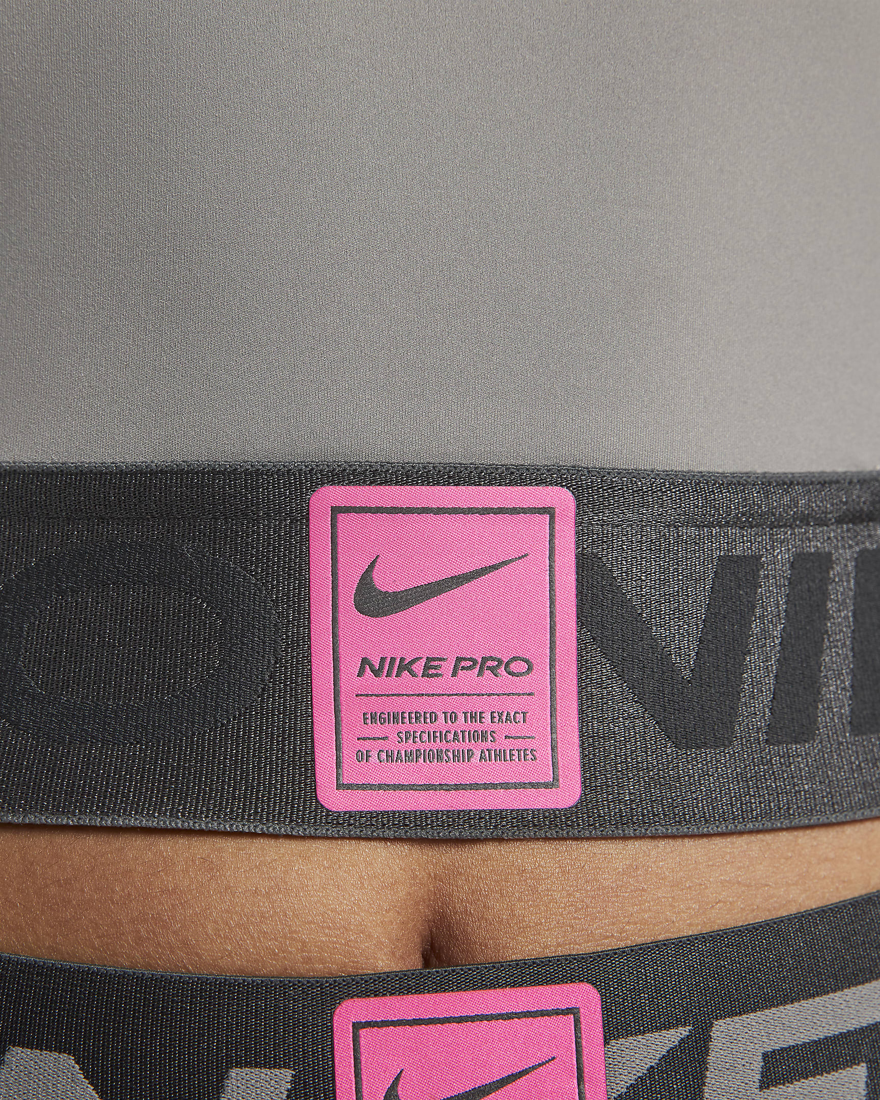 Nike Pro DriFIT Women's Graphic Crop Tank. Nike UK