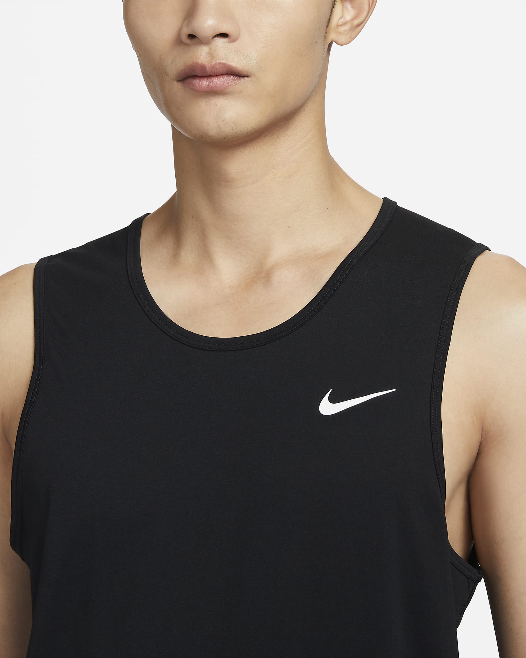 Nike Dri-FIT Hyverse Men's Sleeveless Fitness Tank Top - Black/White