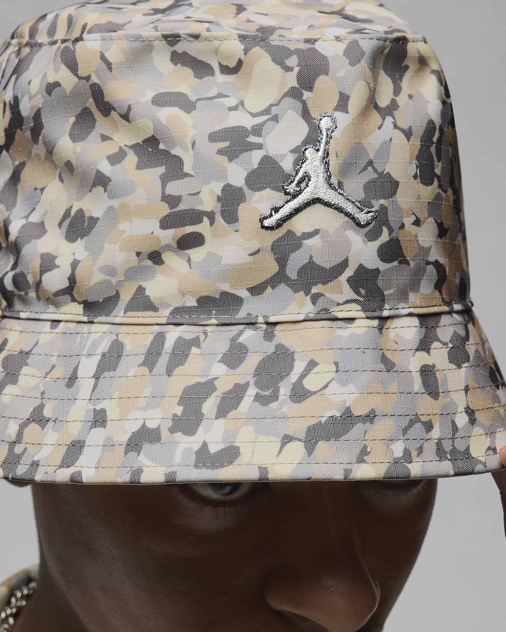 Jordan Apex Reversible Bucket Hat - Legend Light Brown/Sail