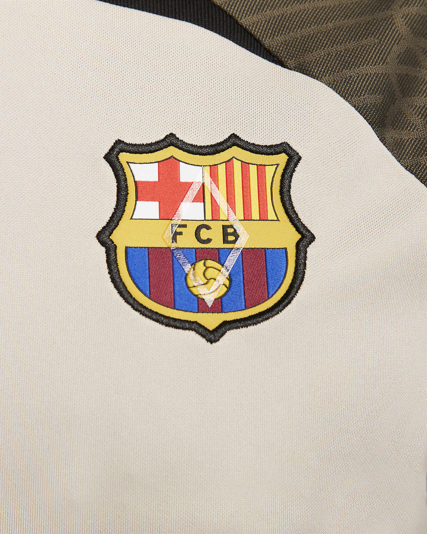 F.C. Barcelona Strike Men's Nike Dri-FIT Knit Football Top. Nike UK