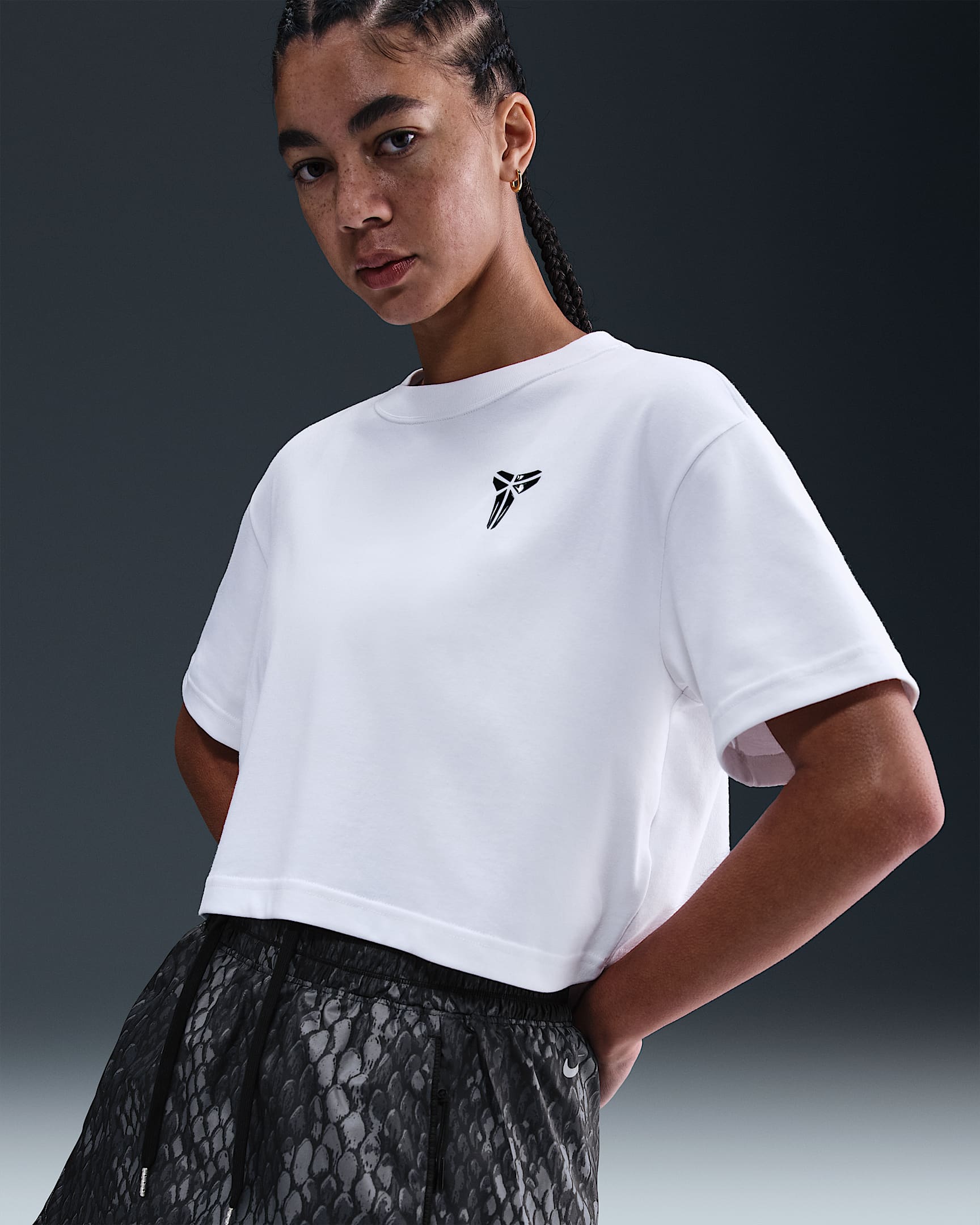 Kobe Women's Dri-FIT Cropped Basketball T-Shirt - White