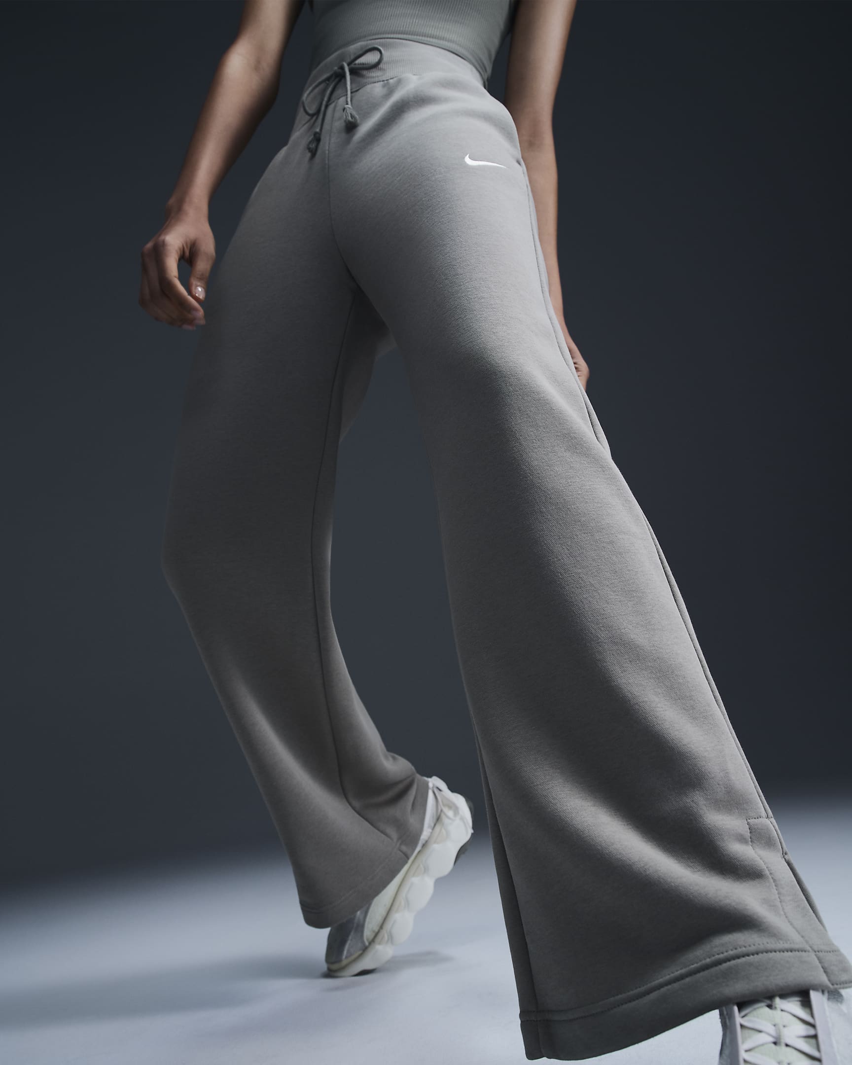 Nike Sportswear Phoenix Fleece Women's High-Waisted Wide-Leg Tracksuit Bottoms - Light Army/Sail