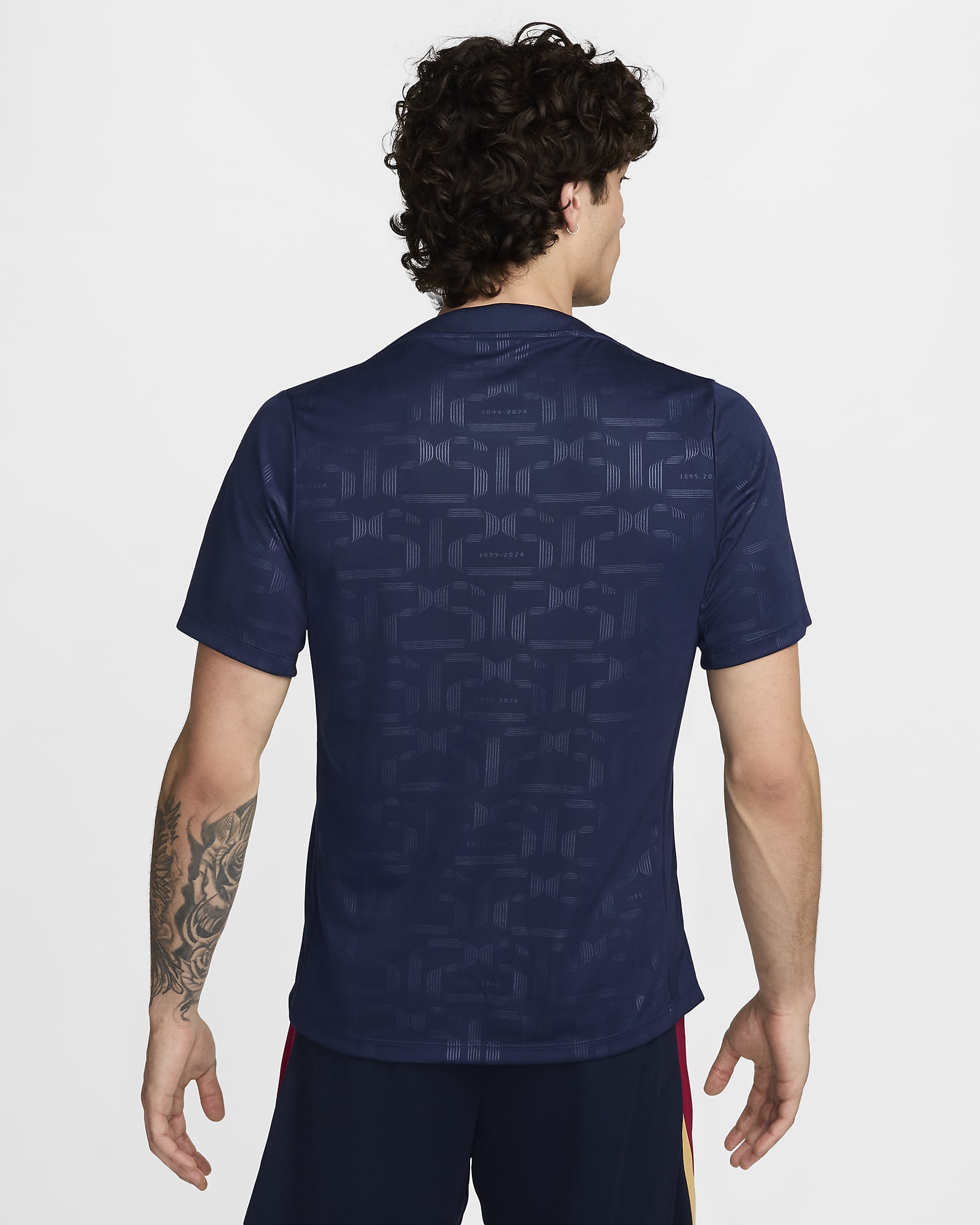 Męska przedmeczowa koszulka piłkarska z krótkim rękawem Nike Dri-FIT FC Barcelona Academy Pro (wersja domowa) - Midnight Navy/Midnight Navy/Club Gold