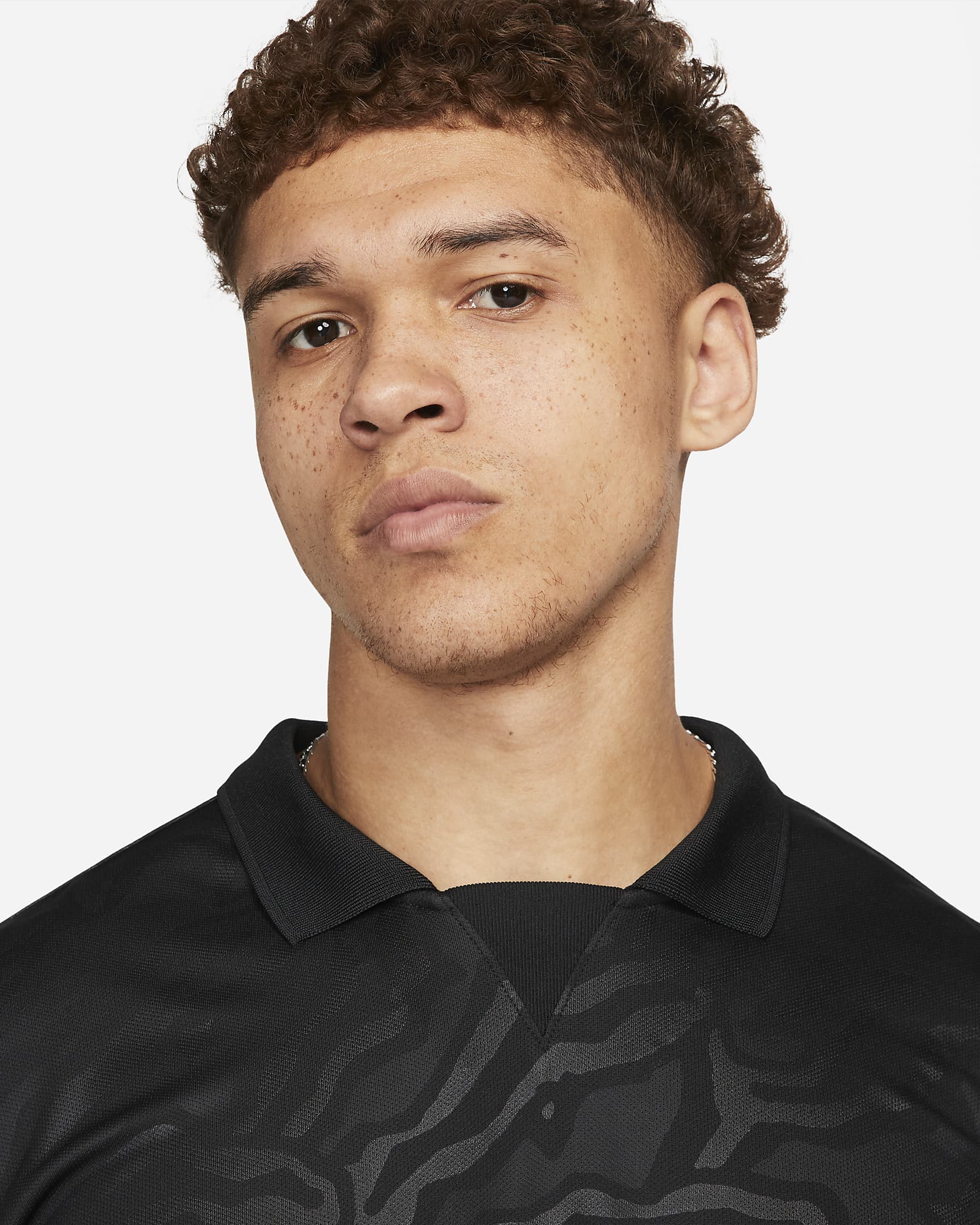 Nike Sportswear Men's LongSleeve Top.