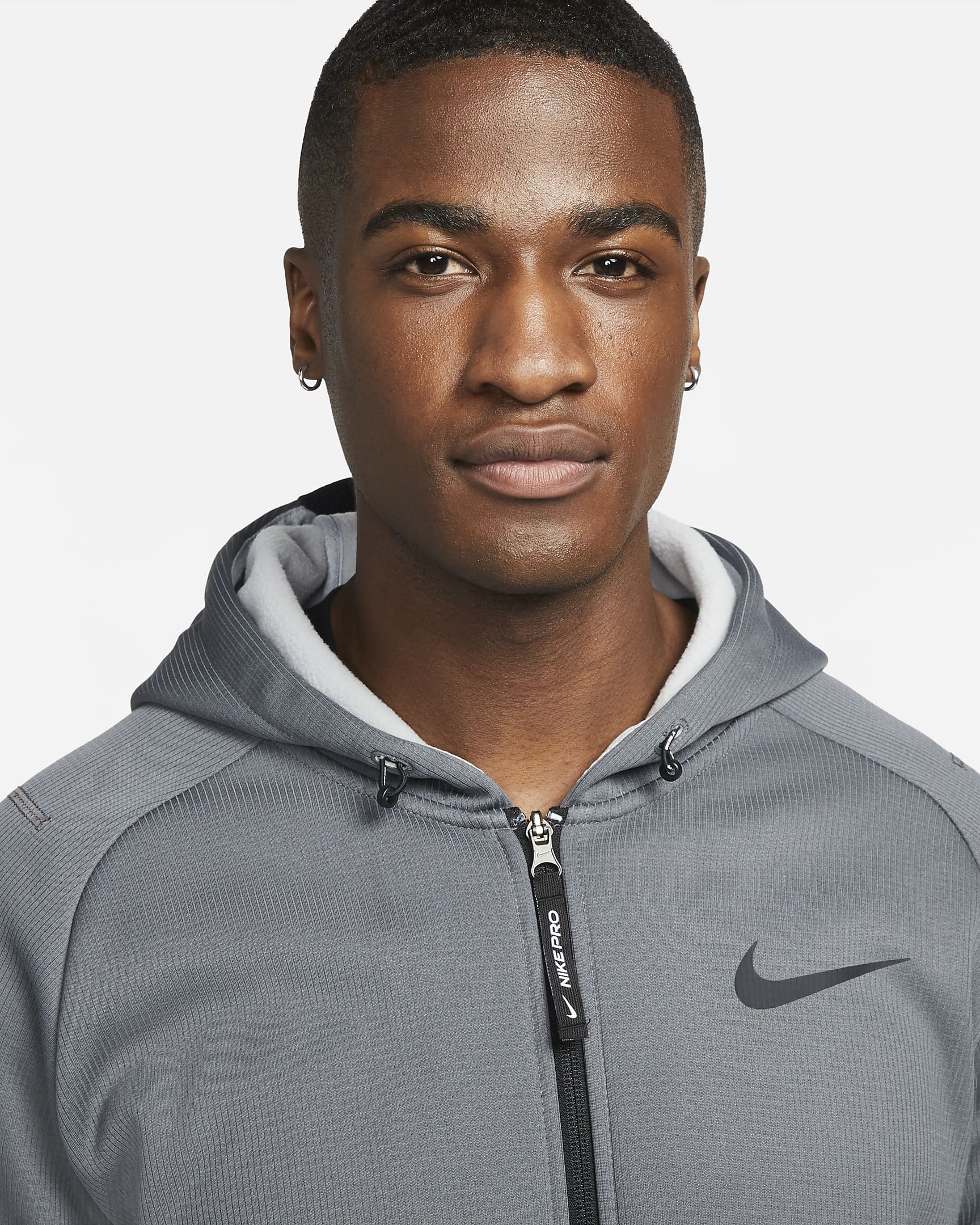 Nike Therma-Sphere Men's Therma-FIT Hooded Fitness Jacket. Nike SI