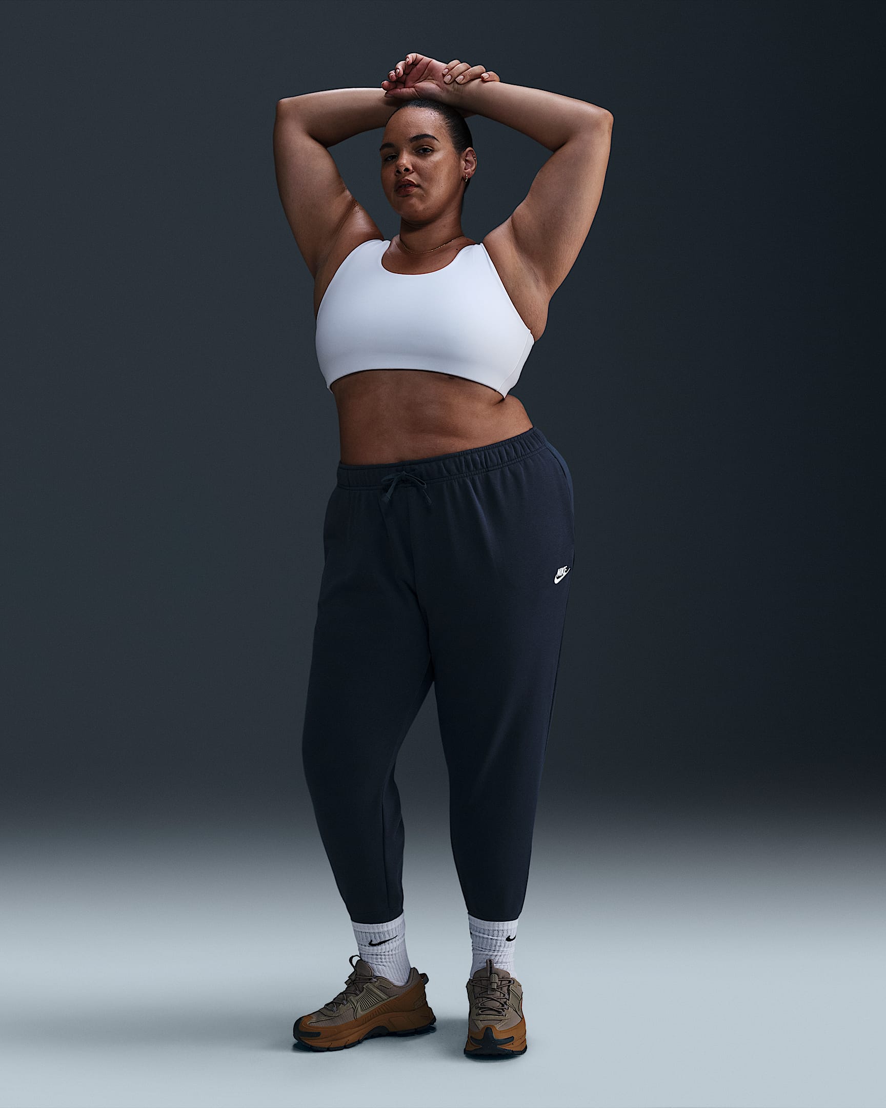 Nike Sportswear Club Fleece Women's Mid-Rise Joggers (Plus Size) - Obsidian/White
