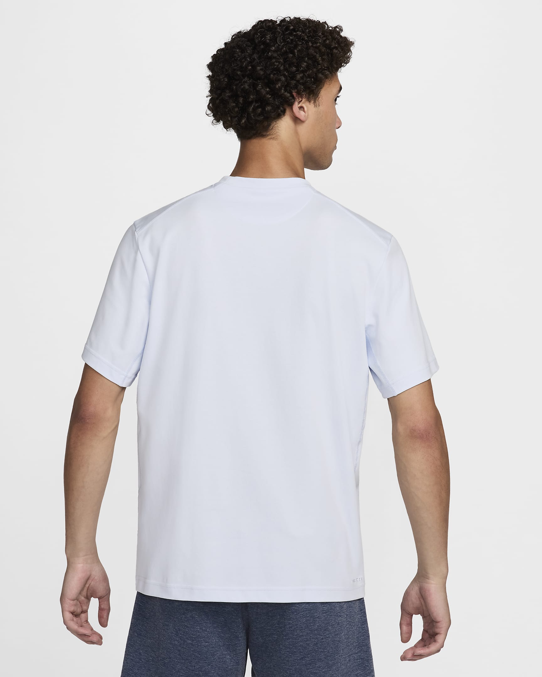 Camisola versátil de manga curta Dri-FIT Nike Primary para homem - Cinzento Football/Cinzento Football