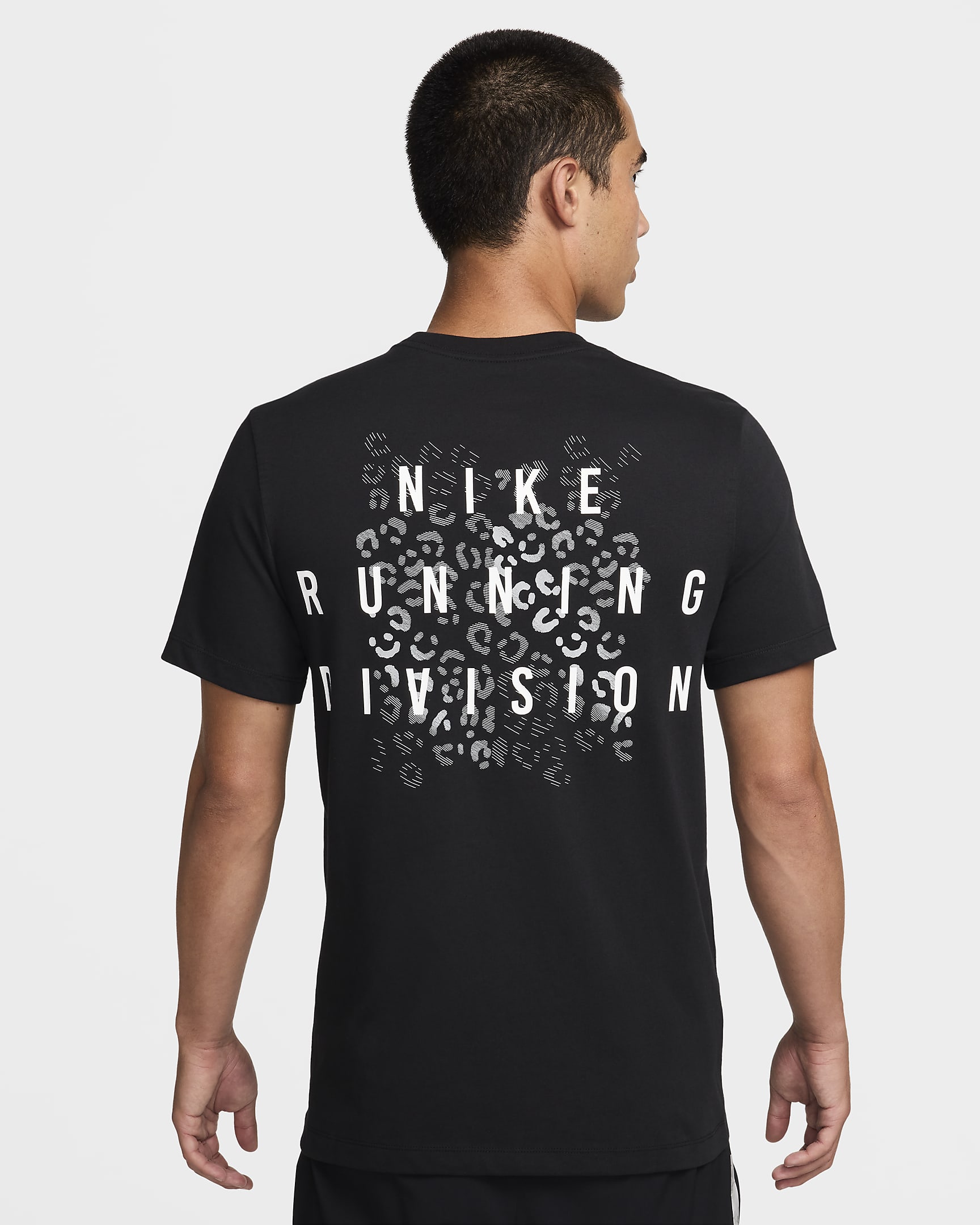 Nike Running Division 男款 Dri-FIT 跑步 T 恤 - 黑色