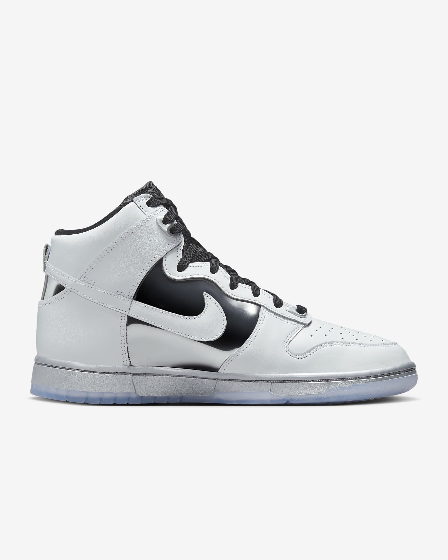 Nike Dunk High SE Women's Shoes - White/Metallic Silver/Black/White