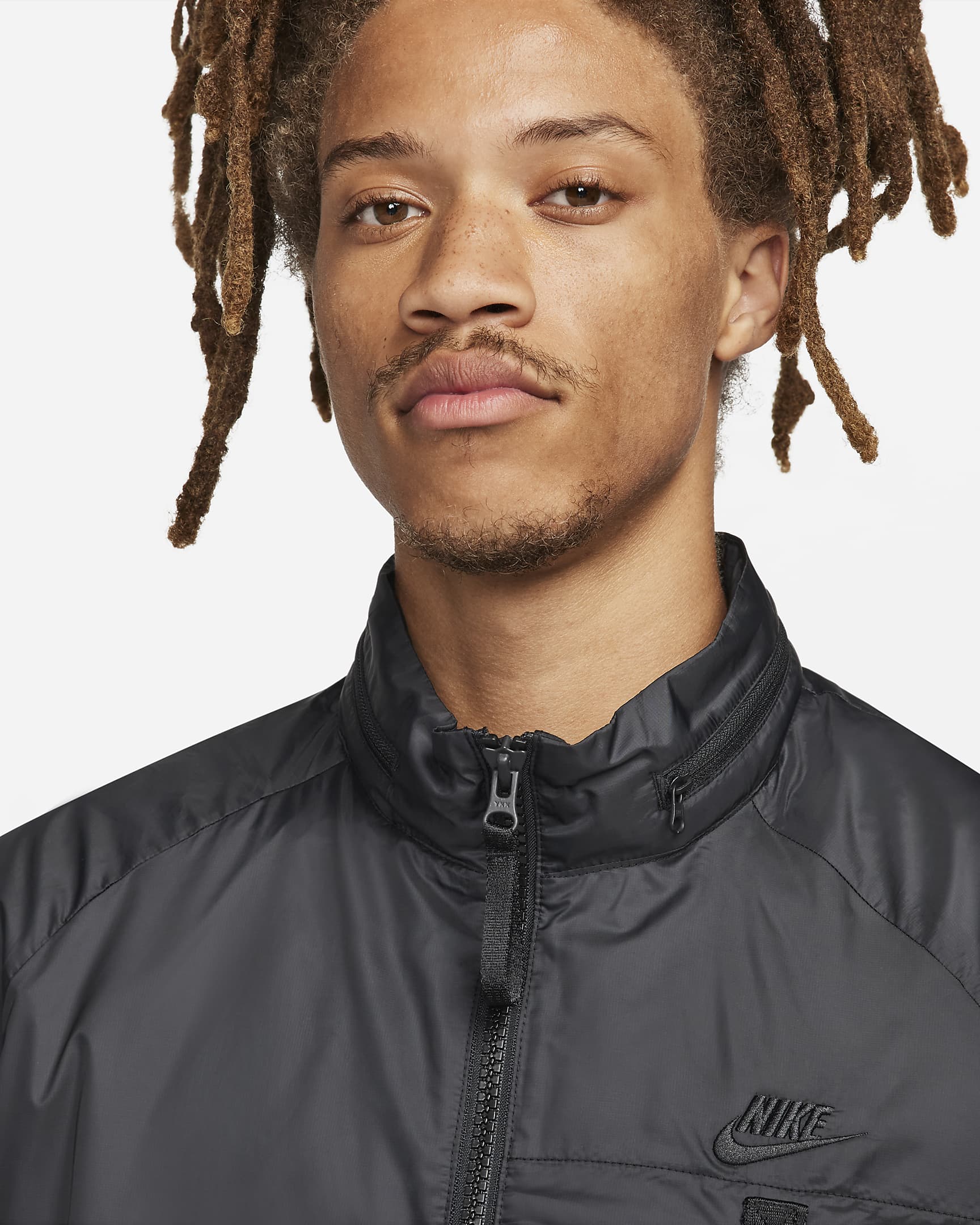 Nike Sportswear Tech Woven N24 sammenleggbar jakke med fôr til herre - Svart/Svart