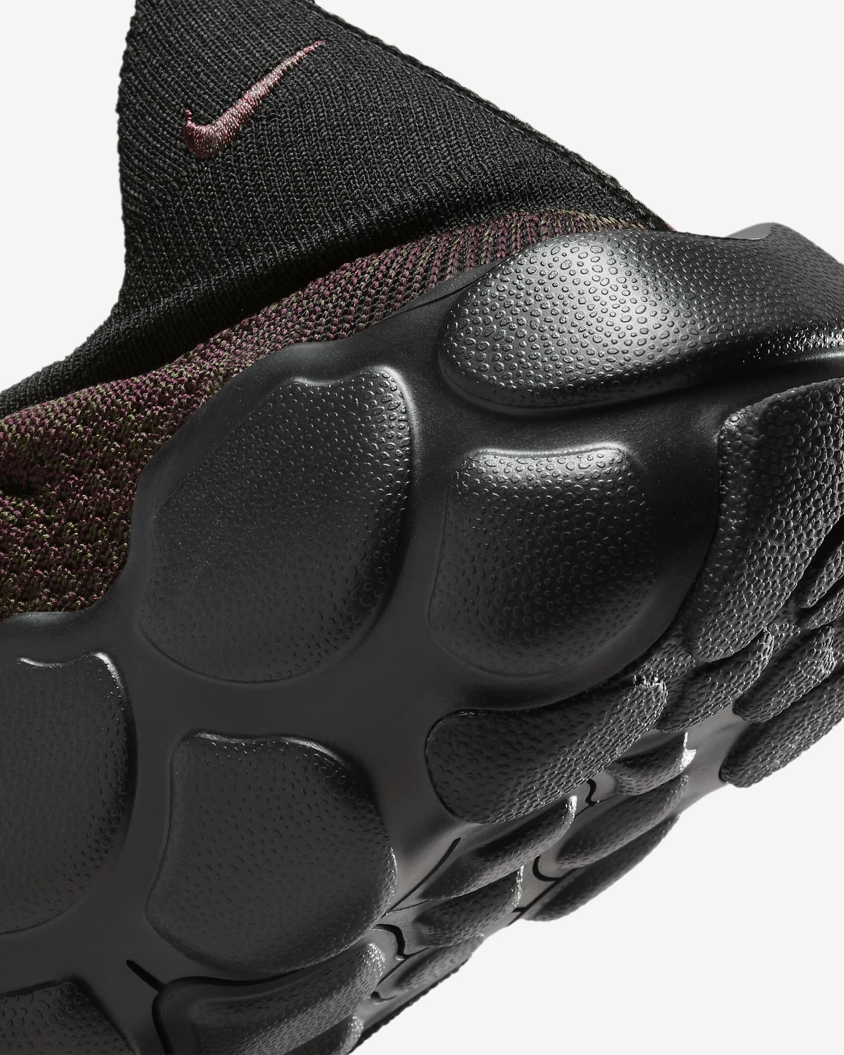 Nike Flyknit Haven Women's Shoes. Nike ID