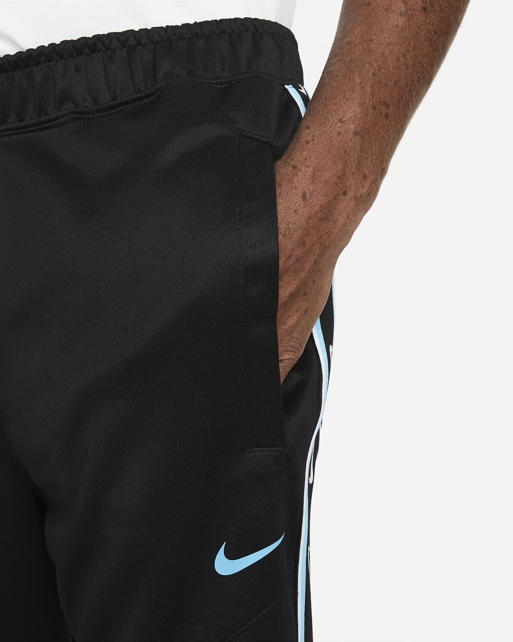 Nike Sportswear Repeat Men's Joggers. Nike PT