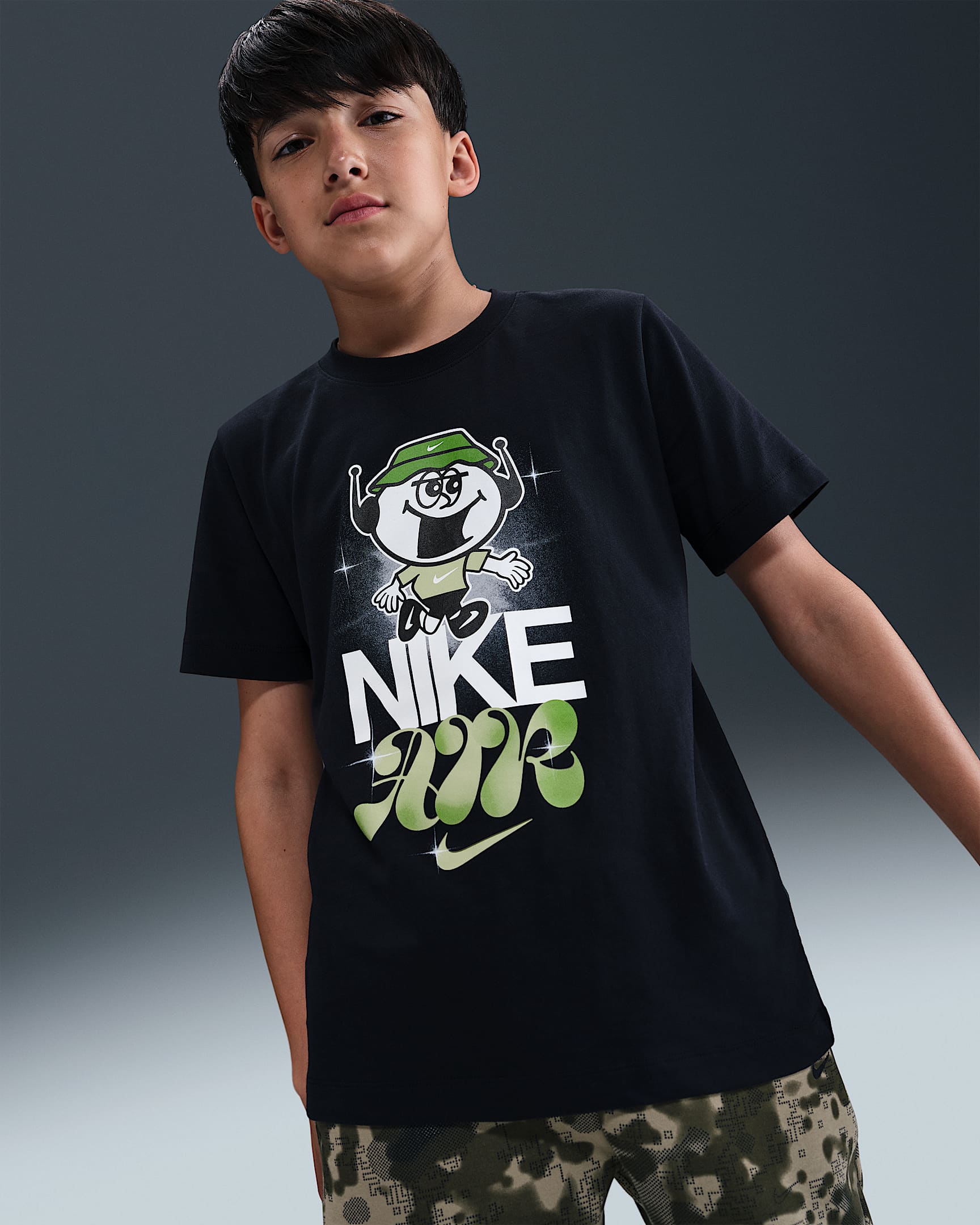 Nike Sportswear Big Kids' T-Shirt - Black
